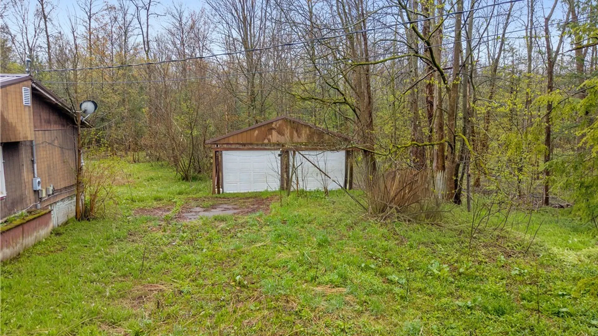 Property at 393 Rowlee Road, Volney, NY 13069 4