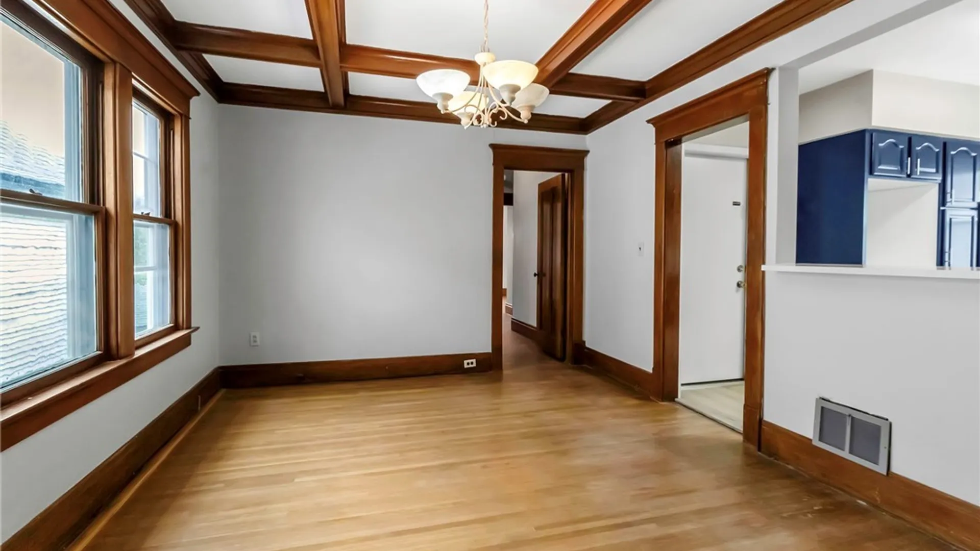 Property at 2514 Delaware Avenue, Buffalo, NY 14216 39