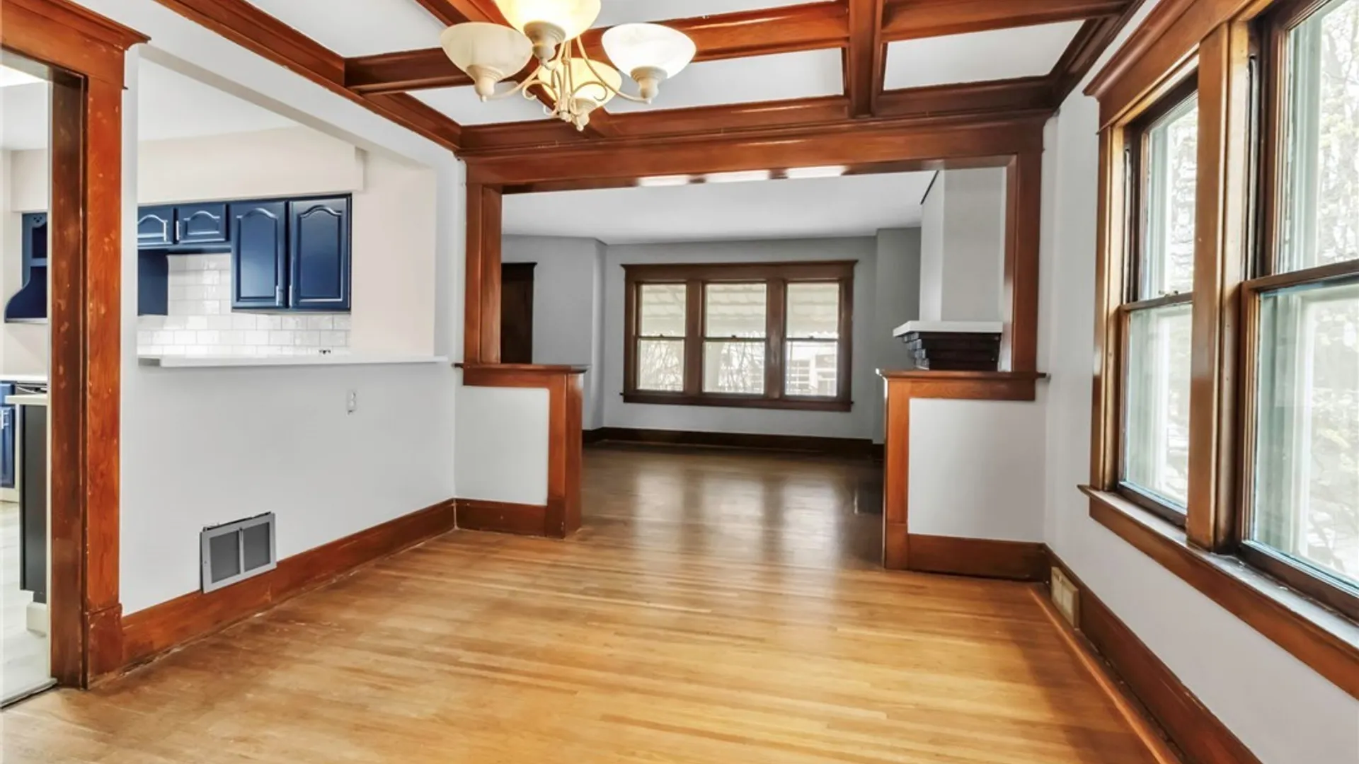 Property at 2514 Delaware Avenue, Buffalo, NY 14216 42