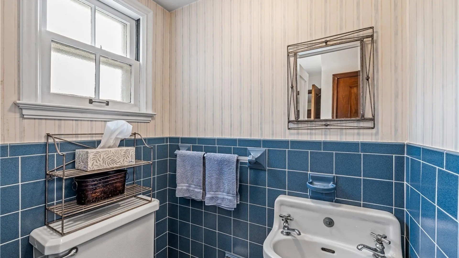 Property at 25 Saint Johns Avenue, Tonawanda, NY 14223 20