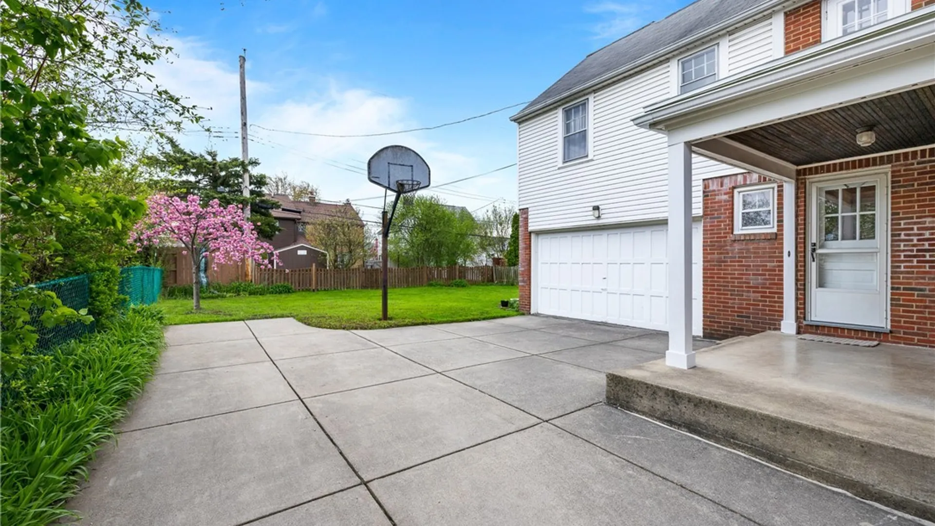 Property at 25 Saint Johns Avenue, Tonawanda, NY 14223 40