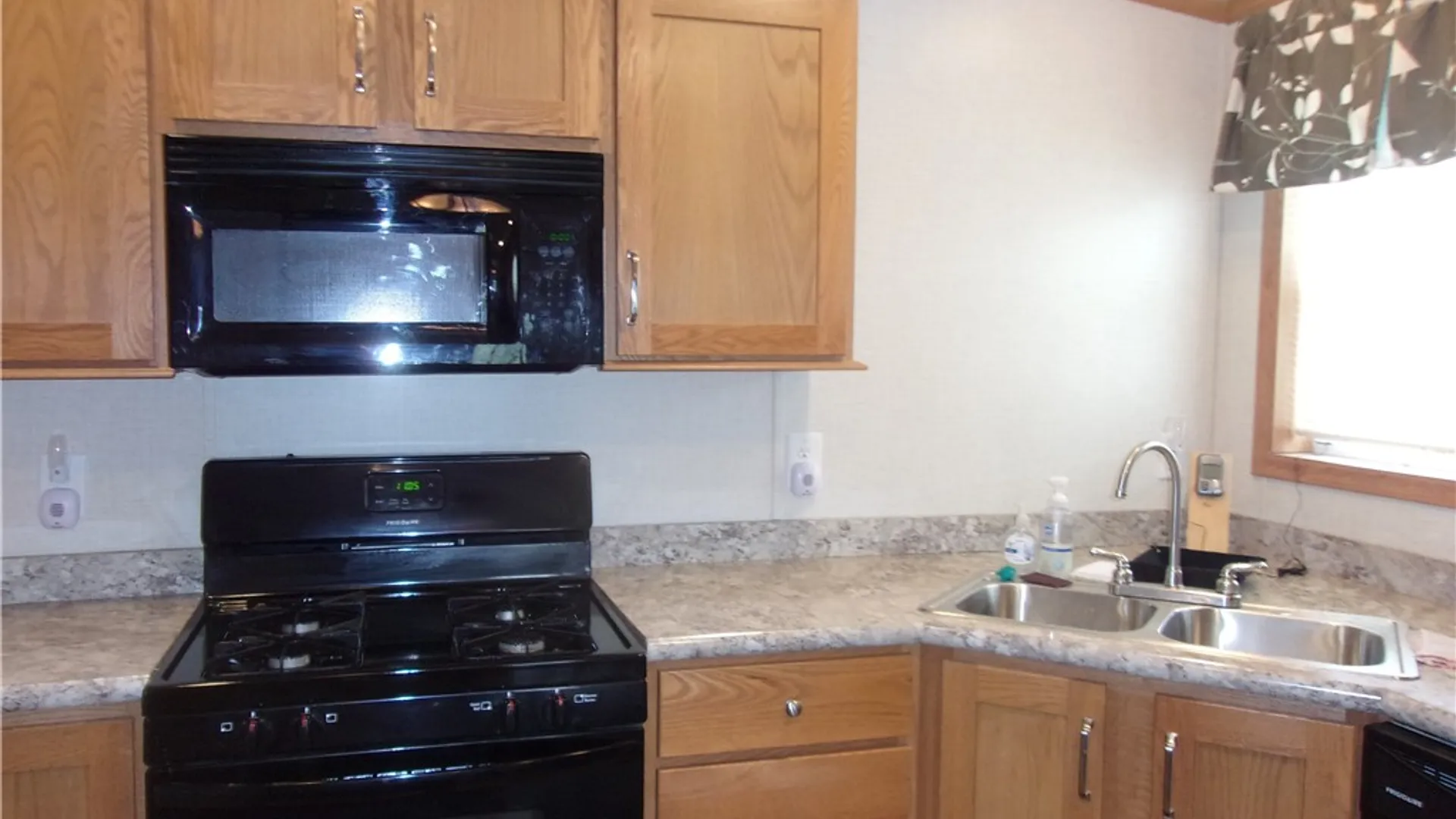 Property at 8501 Red Jacket Lane, Richmond, NY 14471 10