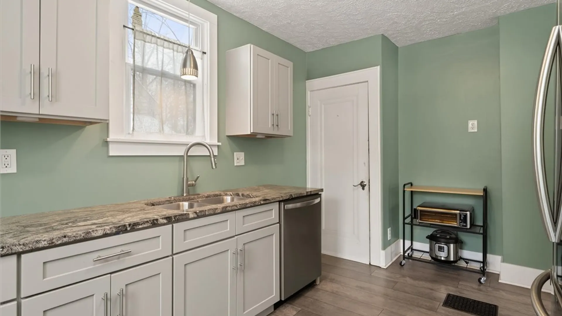 Property at 29 Boulevard Parkway, Rochester, NY 14612 19