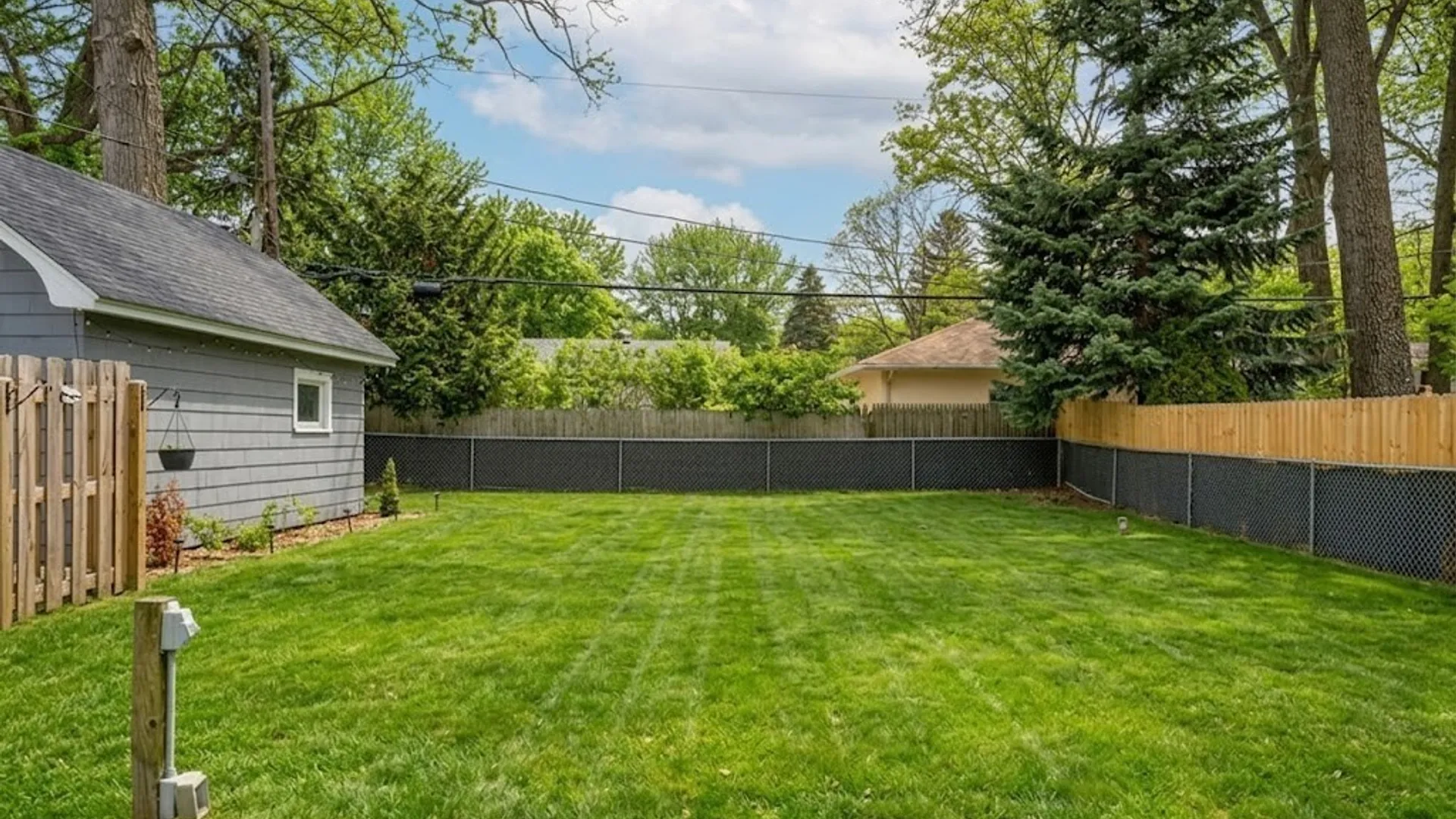Property at 29 Boulevard Parkway, Rochester, NY 14612 3