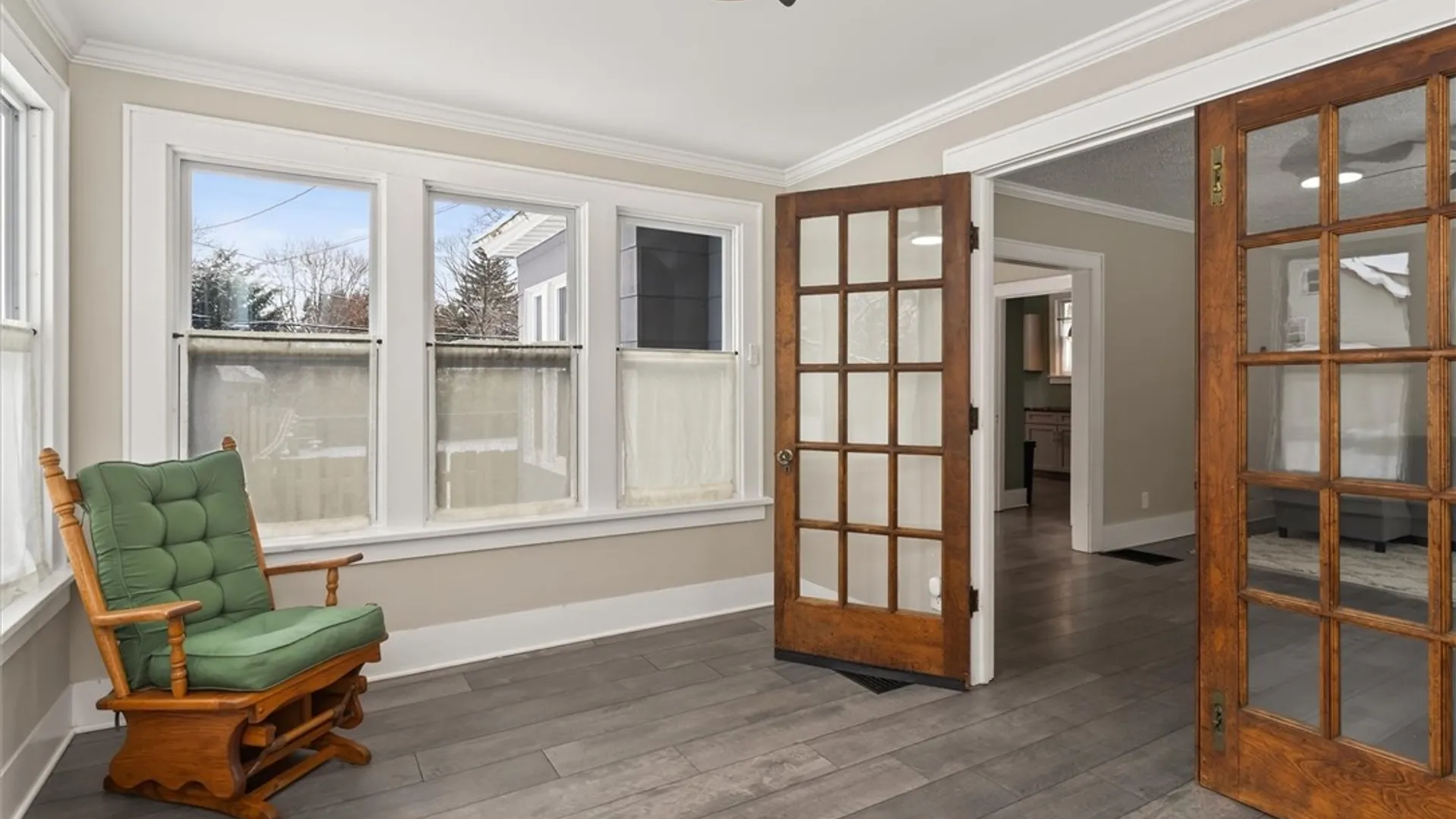 Property at 29 Boulevard Parkway, Rochester, NY 14612 4