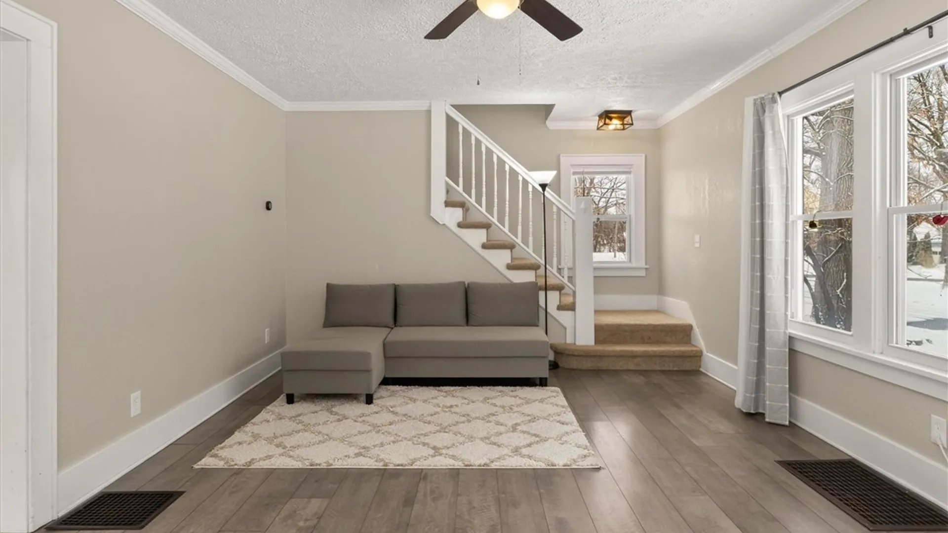 Property at 29 Boulevard Parkway, Rochester, NY 14612 6