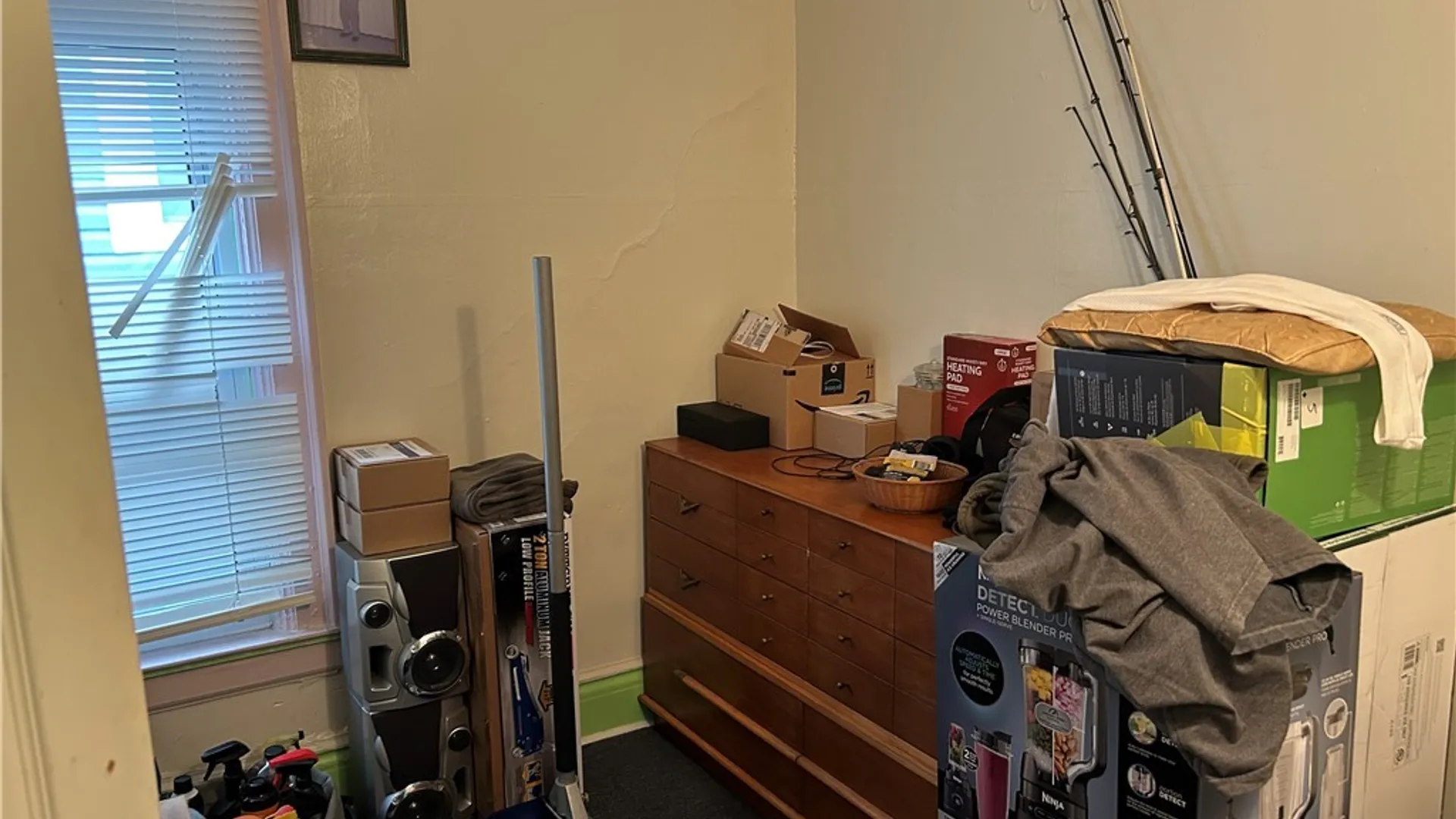 Property at 185 Carl Street, Buffalo, NY 14215 9