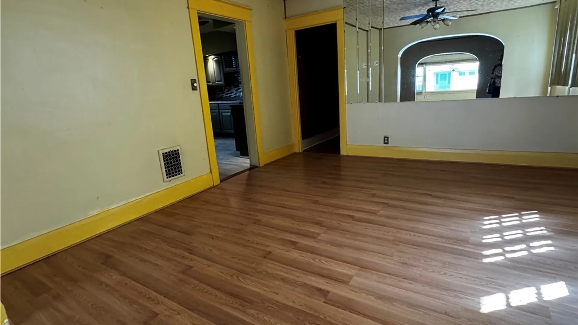 Property at 97 Brunswick Blvd Boulevard, Buffalo, NY 14208 11
