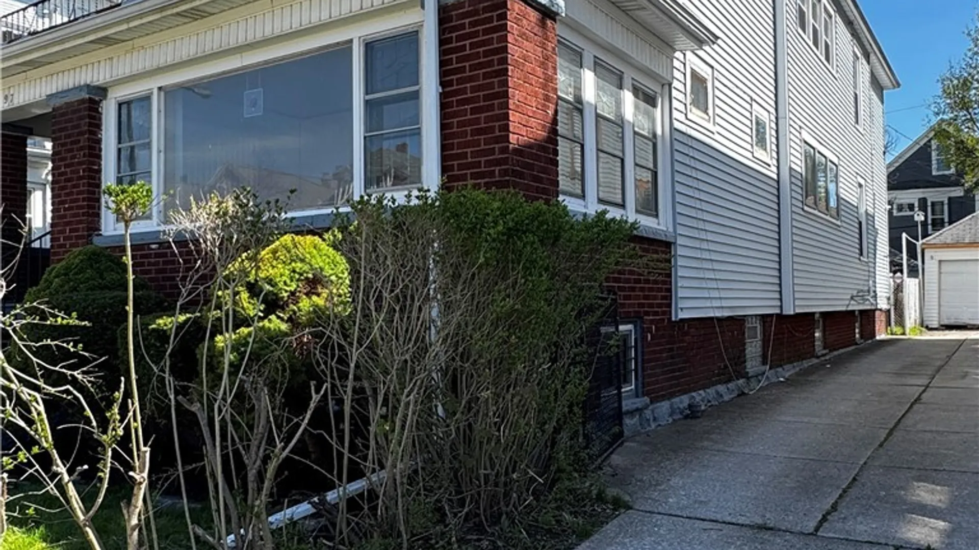Property at 97 Brunswick Blvd Boulevard, Buffalo, NY 14208 2