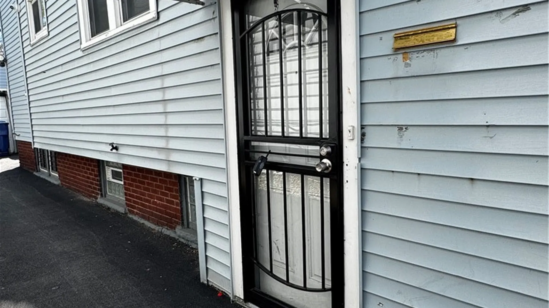 Property at 97 Brunswick Blvd Boulevard, Buffalo, NY 14208 36