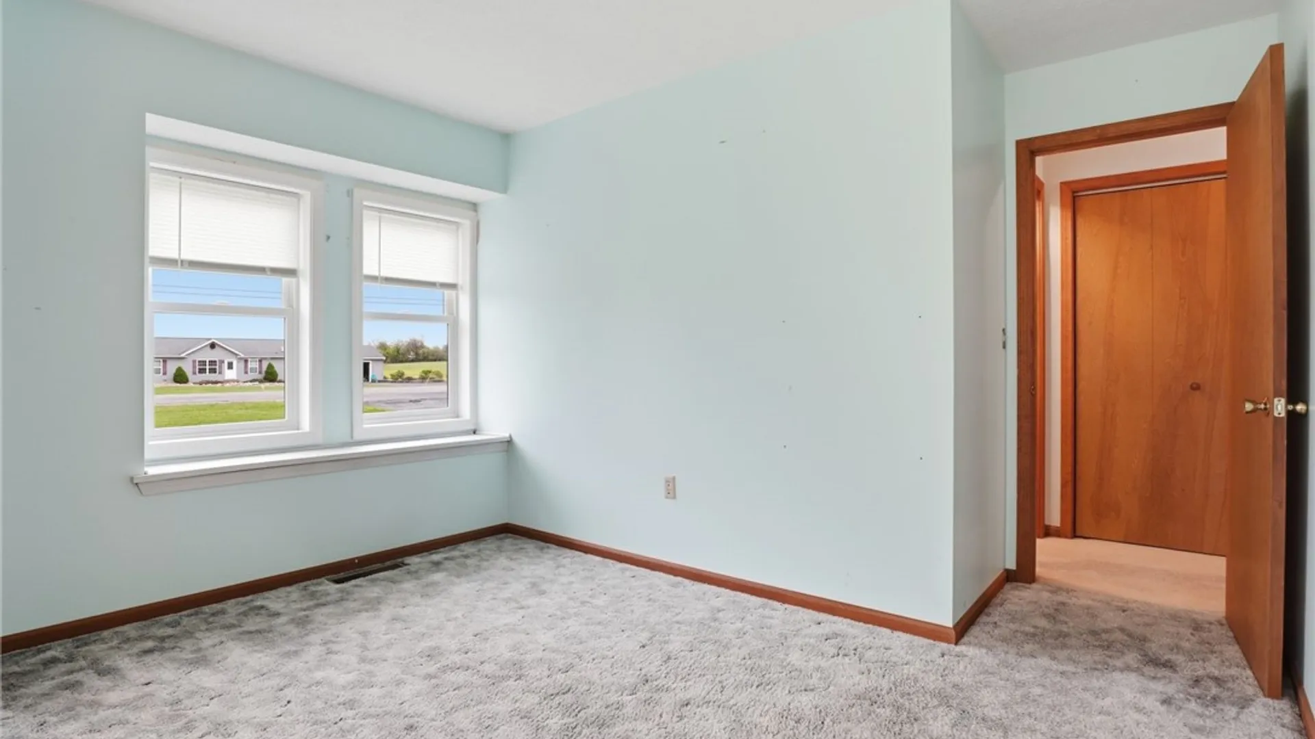 Property at 536 Barks Rd, Caledonia, NY 14423 25