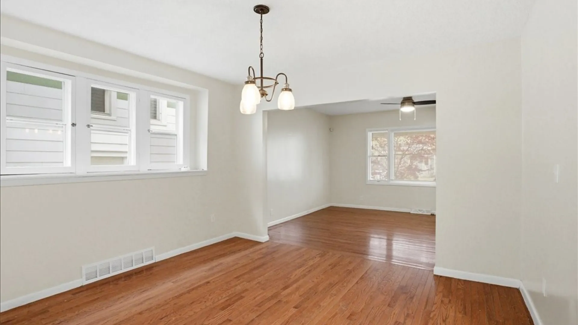 Property at 315 Crestwood Avenue, Buffalo, NY 14216 10