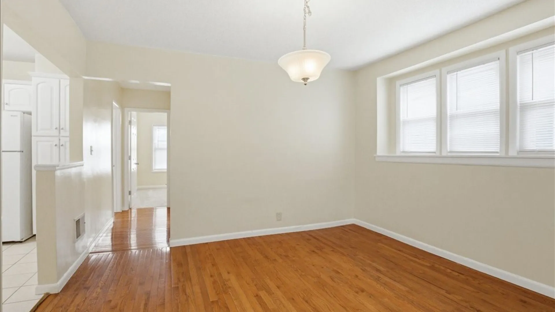 Property at 315 Crestwood Avenue, Buffalo, NY 14216 28