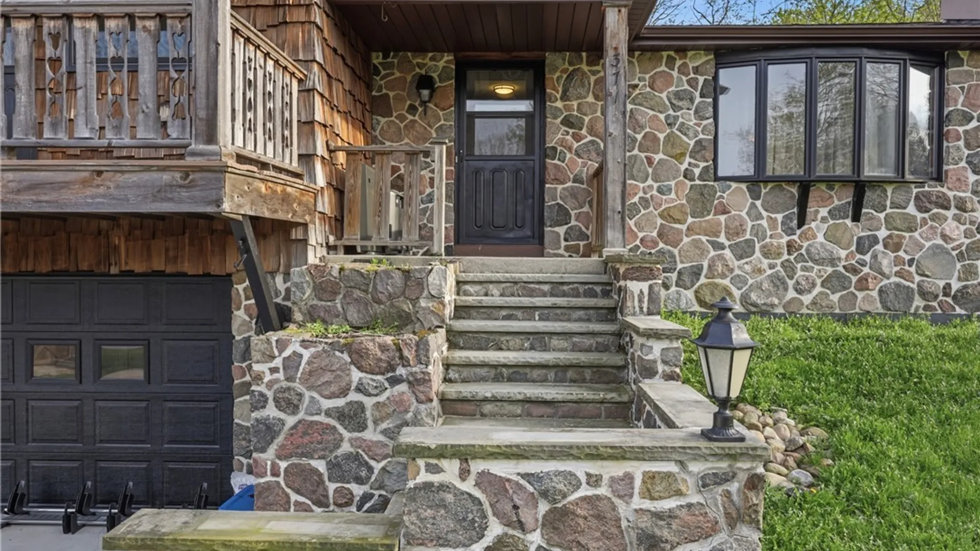 Property at 371 Elma Meadow Lane, Elma, NY 14059 3
