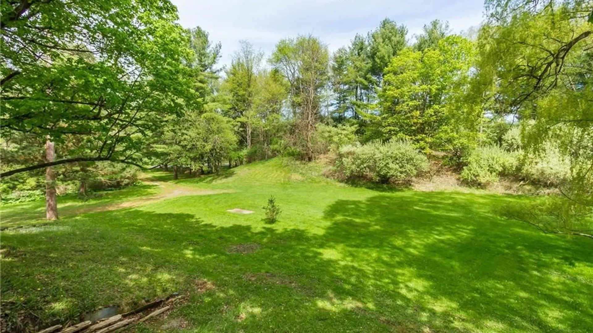 Property at 375 Log Cabin Road, Victor, NY 14564 5