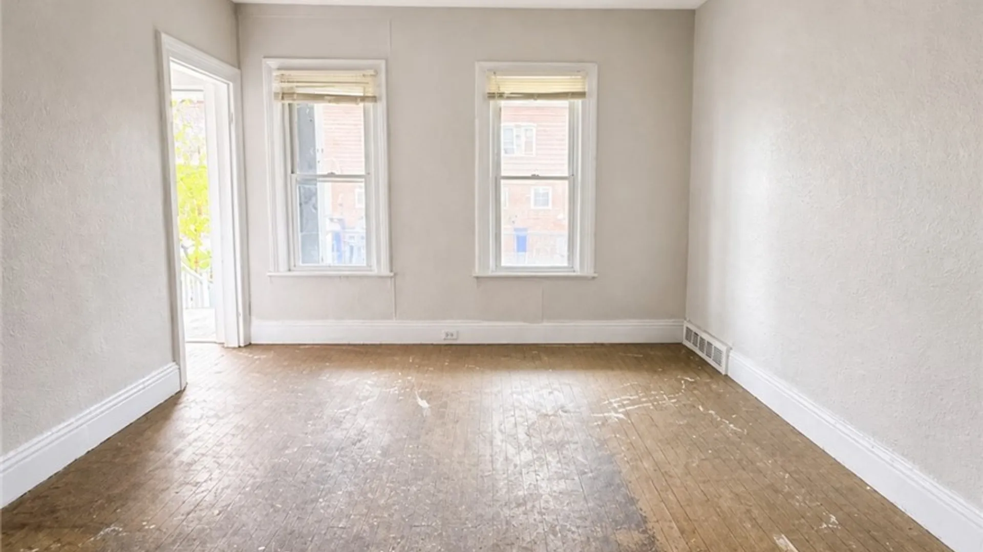 Property at 82 Reservation Street, Buffalo, NY 14207 10