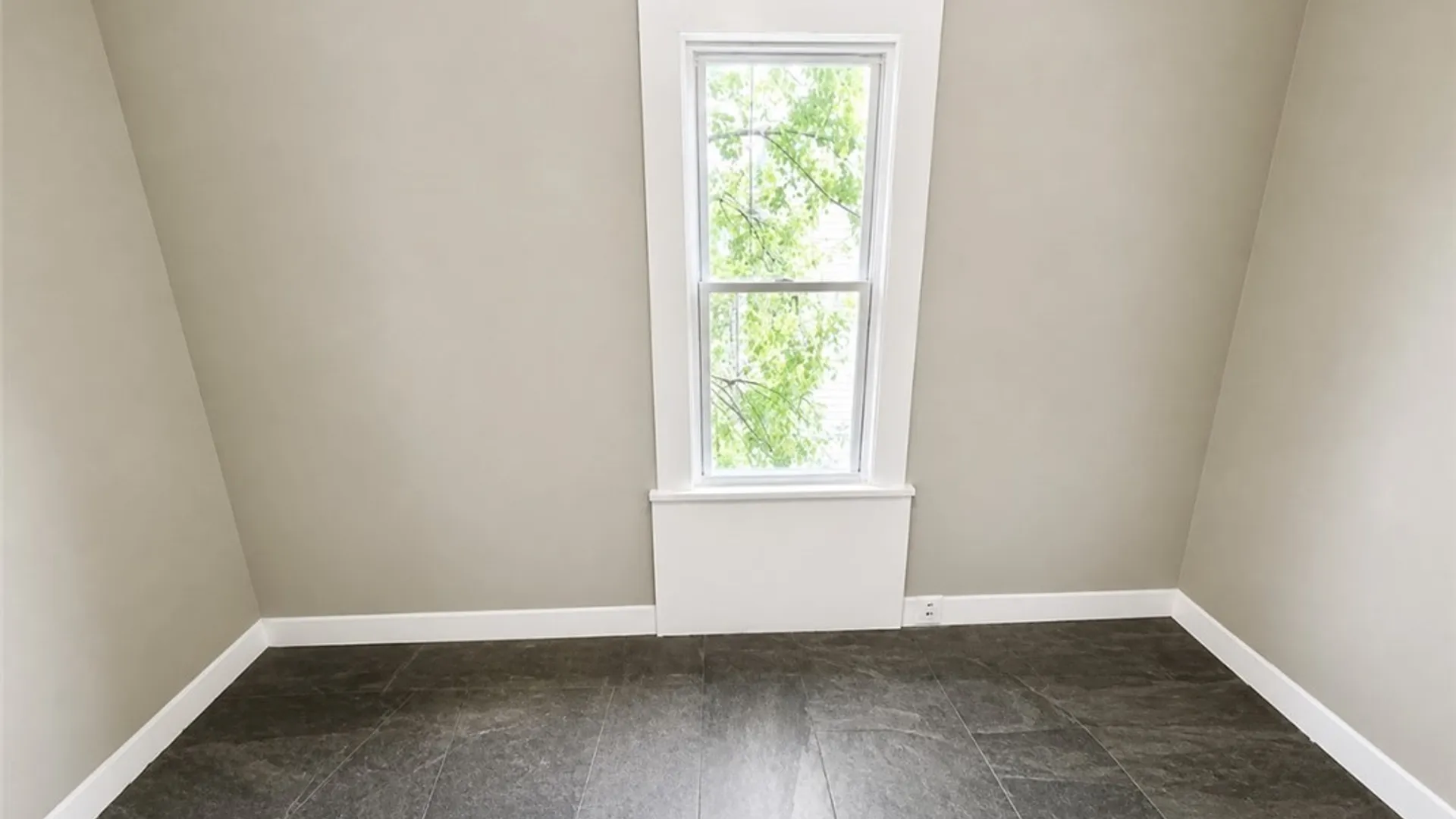 Property at 82 Reservation Street, Buffalo, NY 14207 7