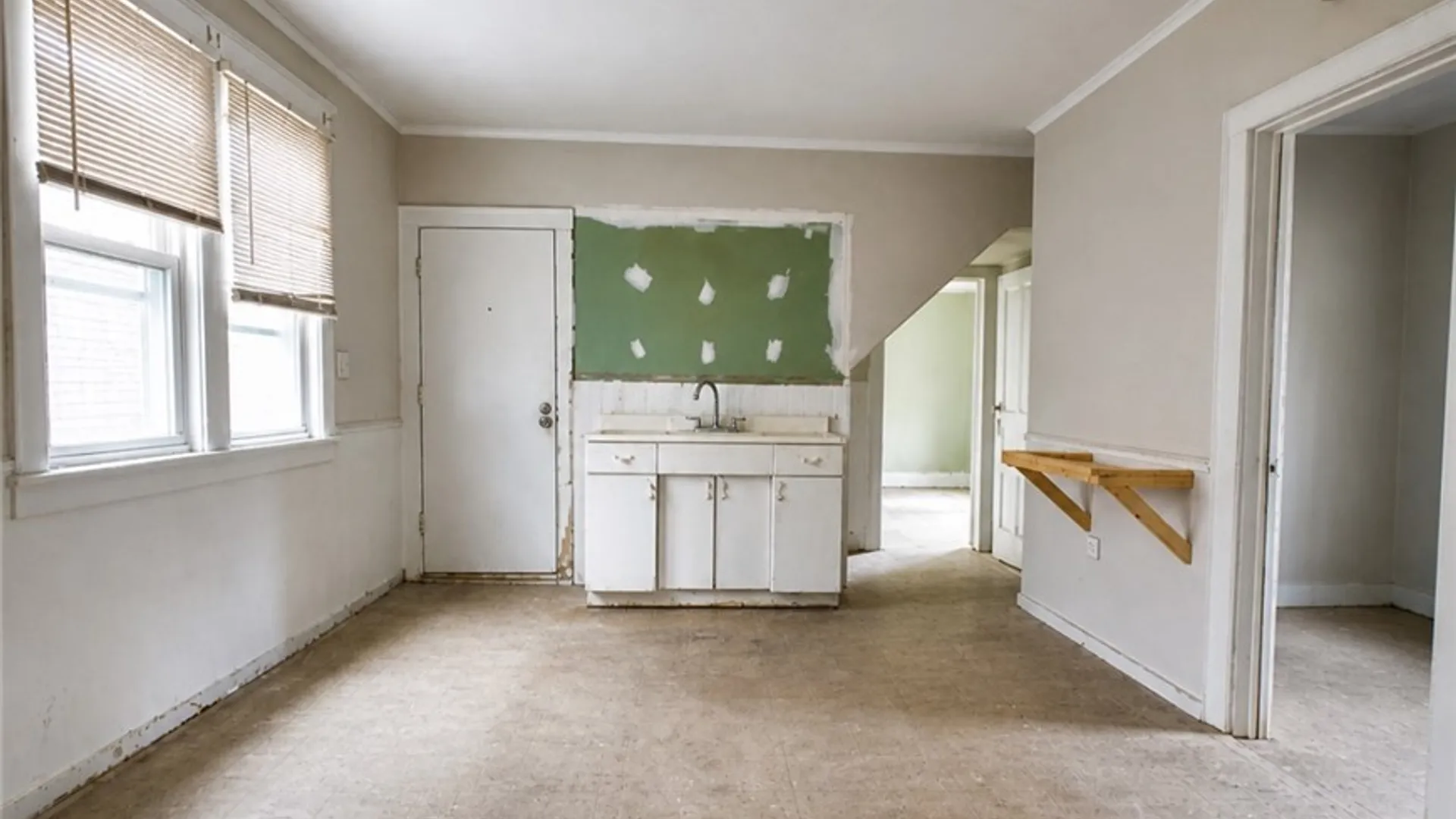 Property at 82 Reservation Street, Buffalo, NY 14207 9