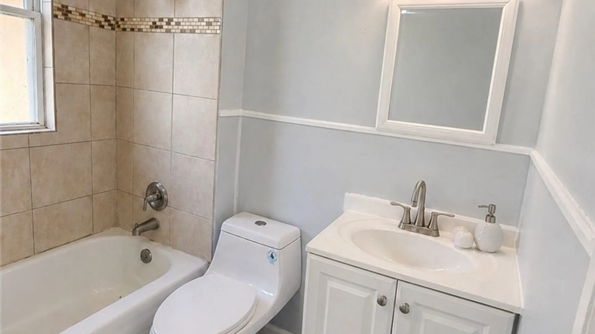 Property at 335 Bird Avenue, Buffalo, NY 14213 13