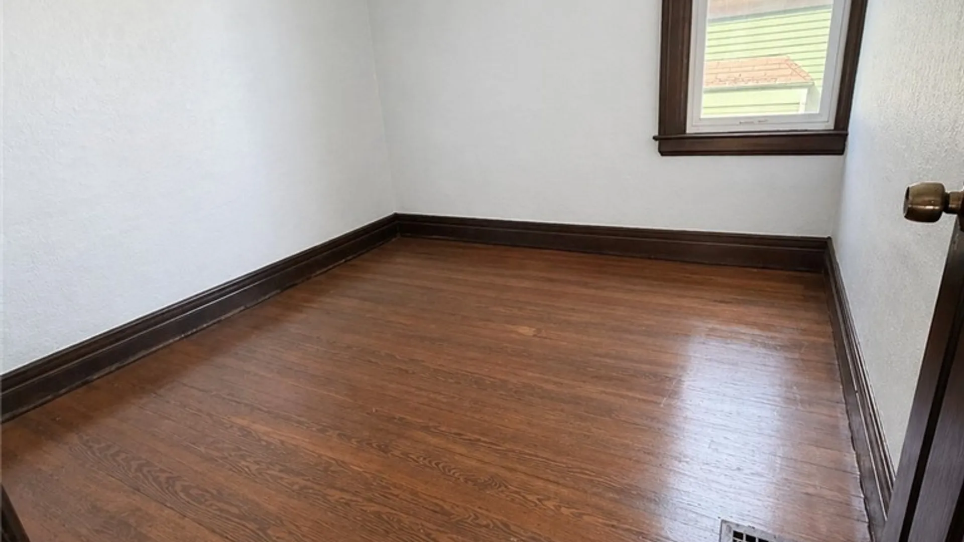 Property at 335 Bird Avenue, Buffalo, NY 14213 9
