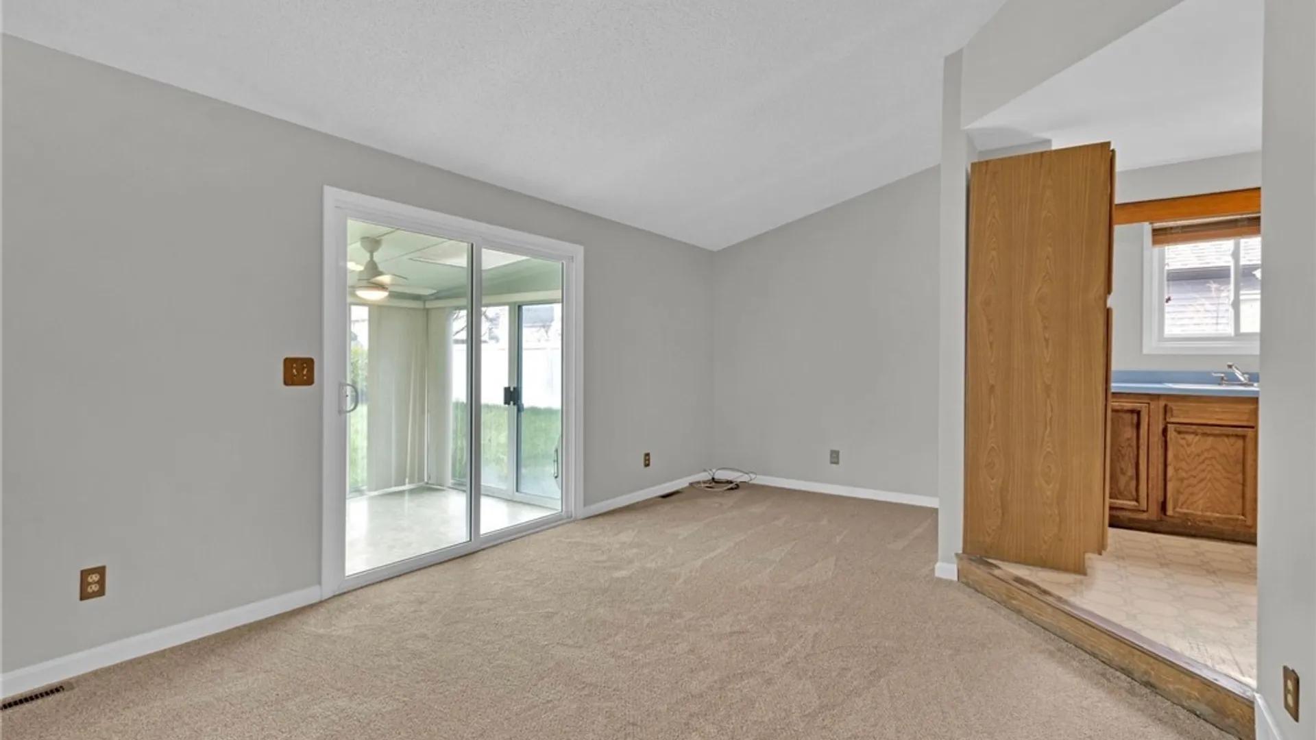 Property at 241 Division Street, Buffalo, NY 14204 12