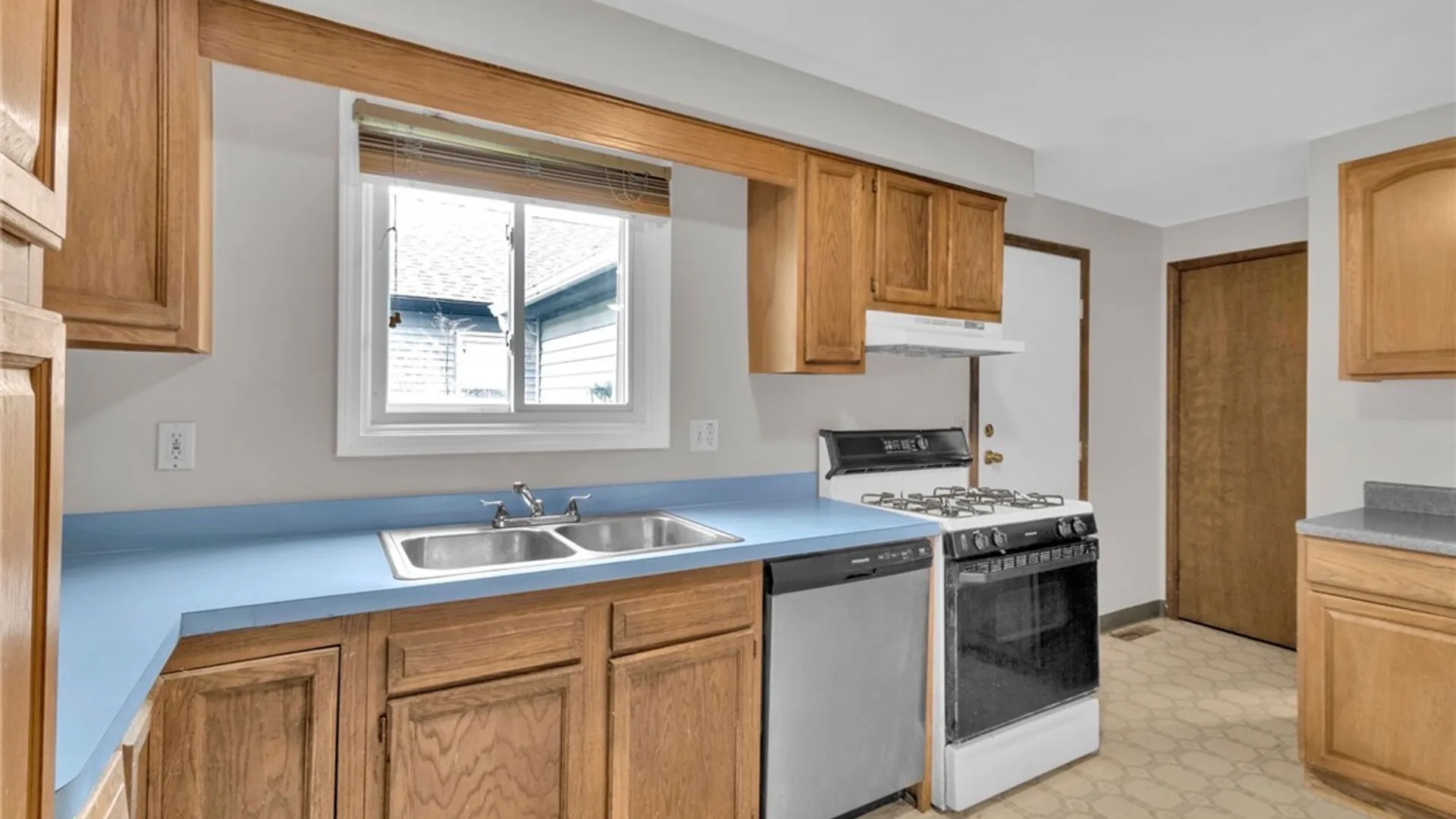 Property at 241 Division Street, Buffalo, NY 14204 14