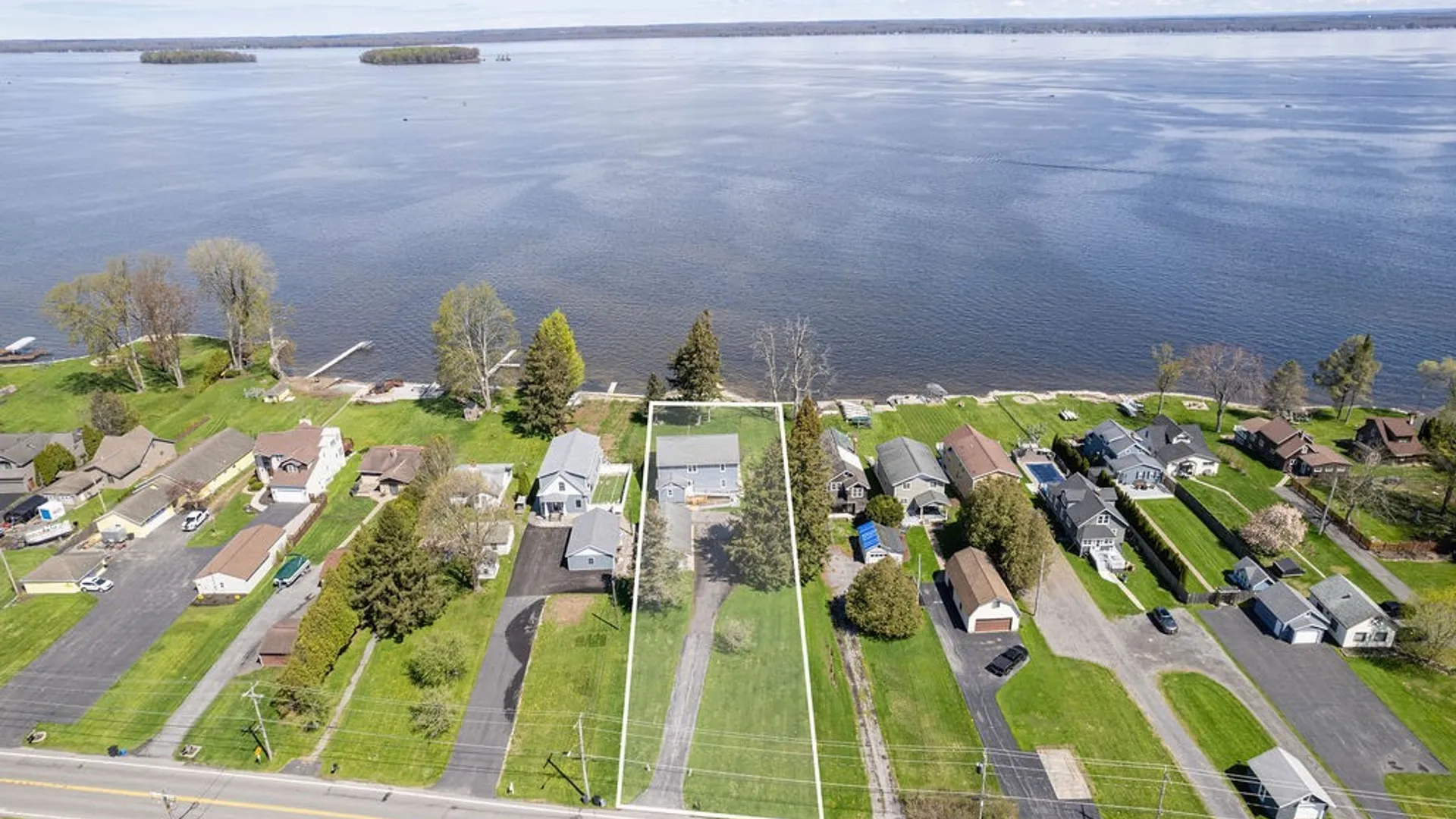 Property at 7195 Lakeshore Road, Cicero, NY 13039 4