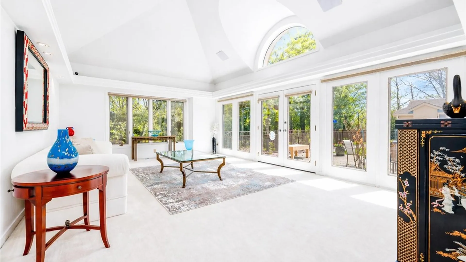 Property at 9 Abbey Woods, Pittsford, NY 14534 11