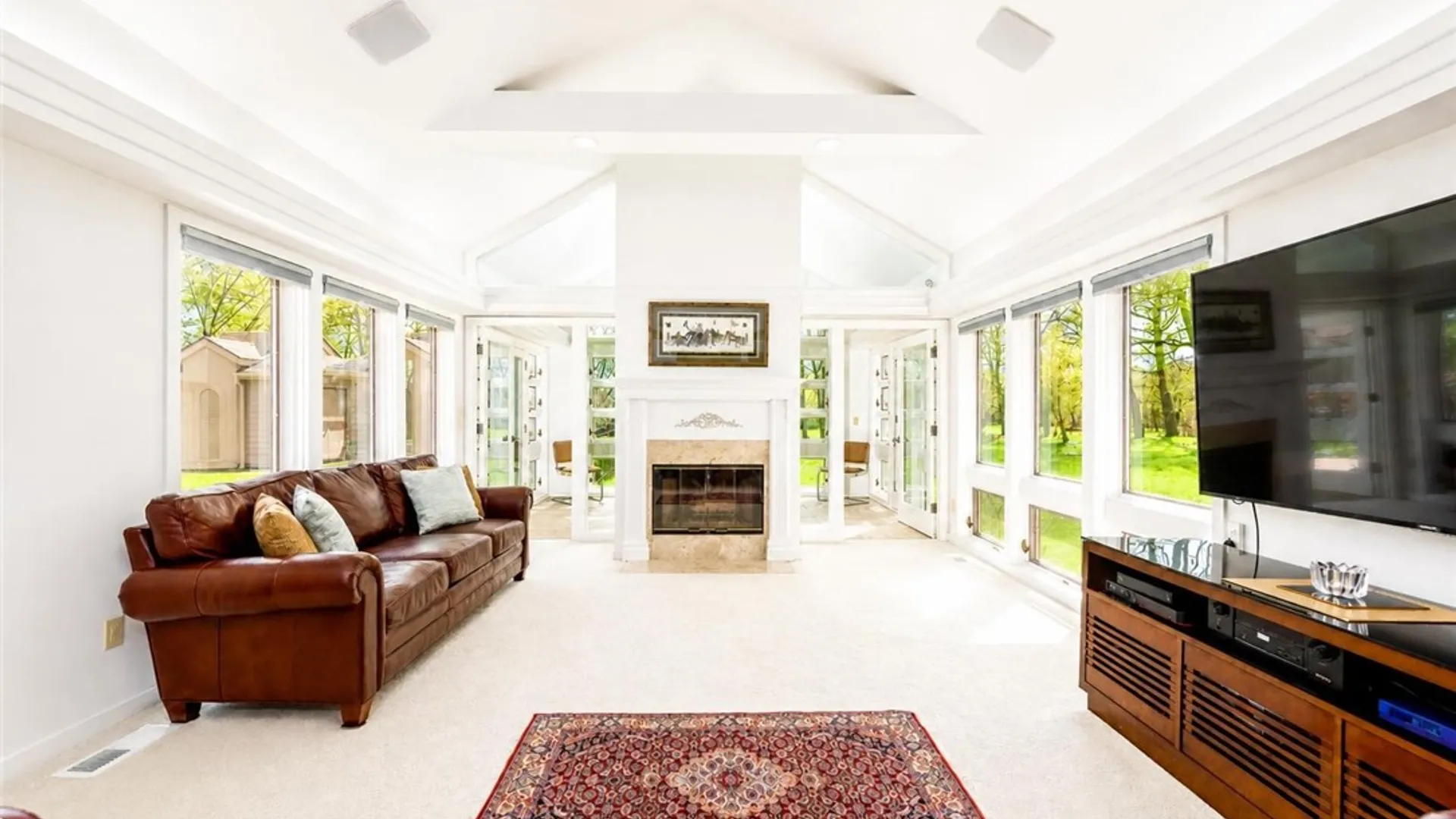 Property at 9 Abbey Woods, Pittsford, NY 14534 15