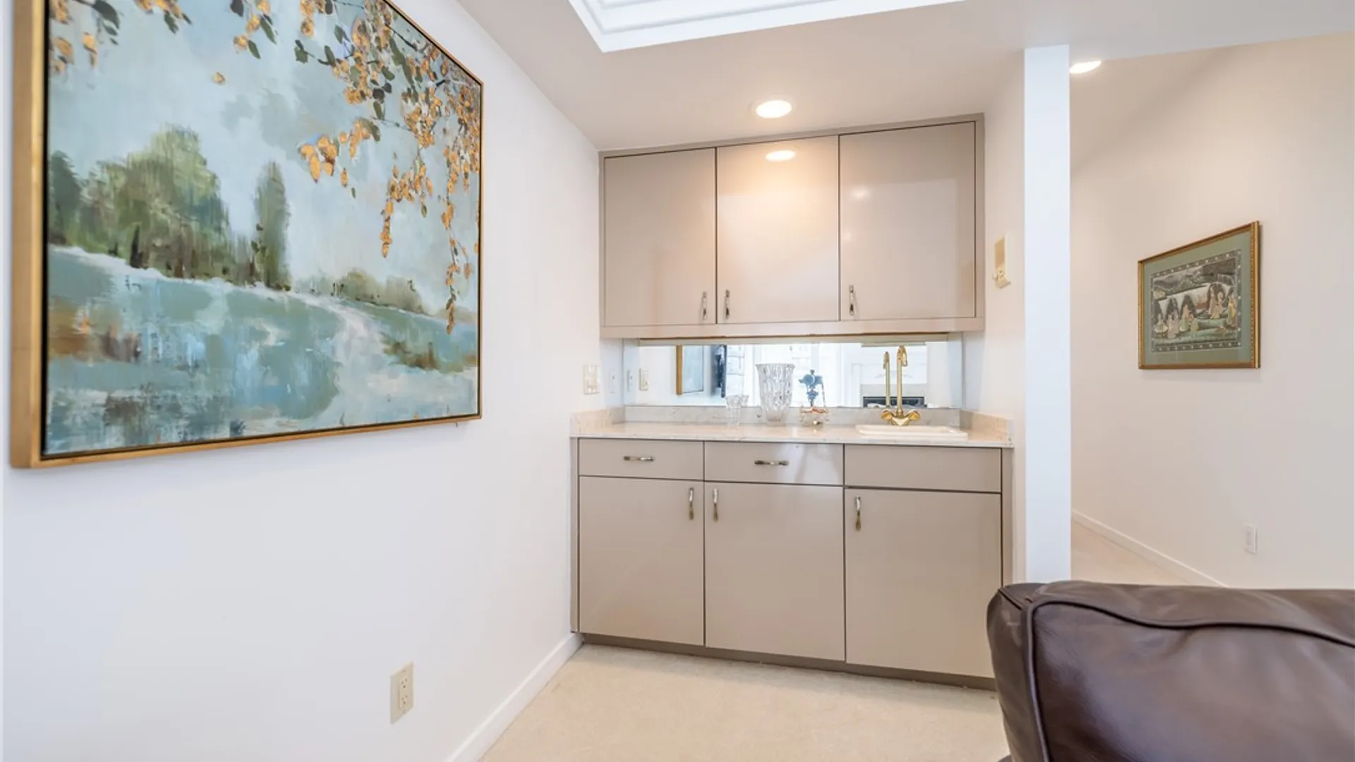 Property at 9 Abbey Woods, Pittsford, NY 14534 17