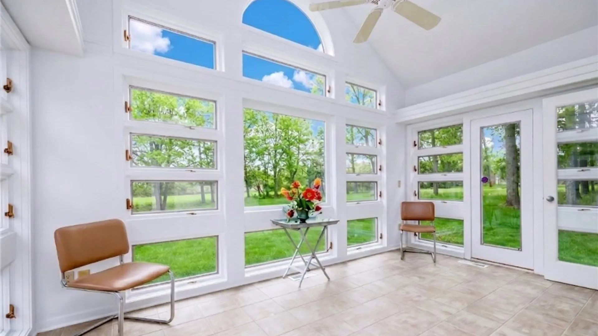 Property at 9 Abbey Woods, Pittsford, NY 14534 18