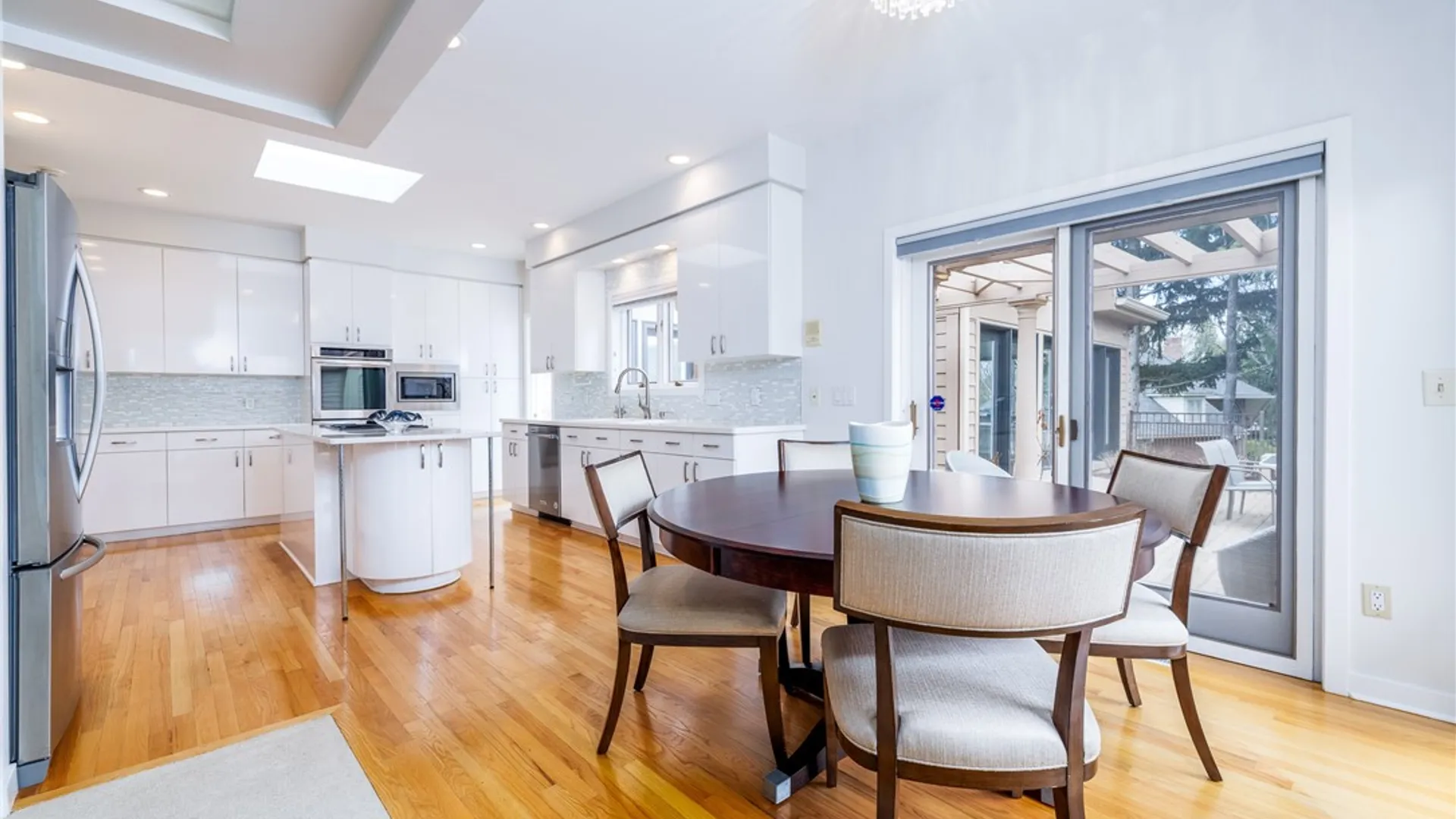 Property at 9 Abbey Woods, Pittsford, NY 14534 20