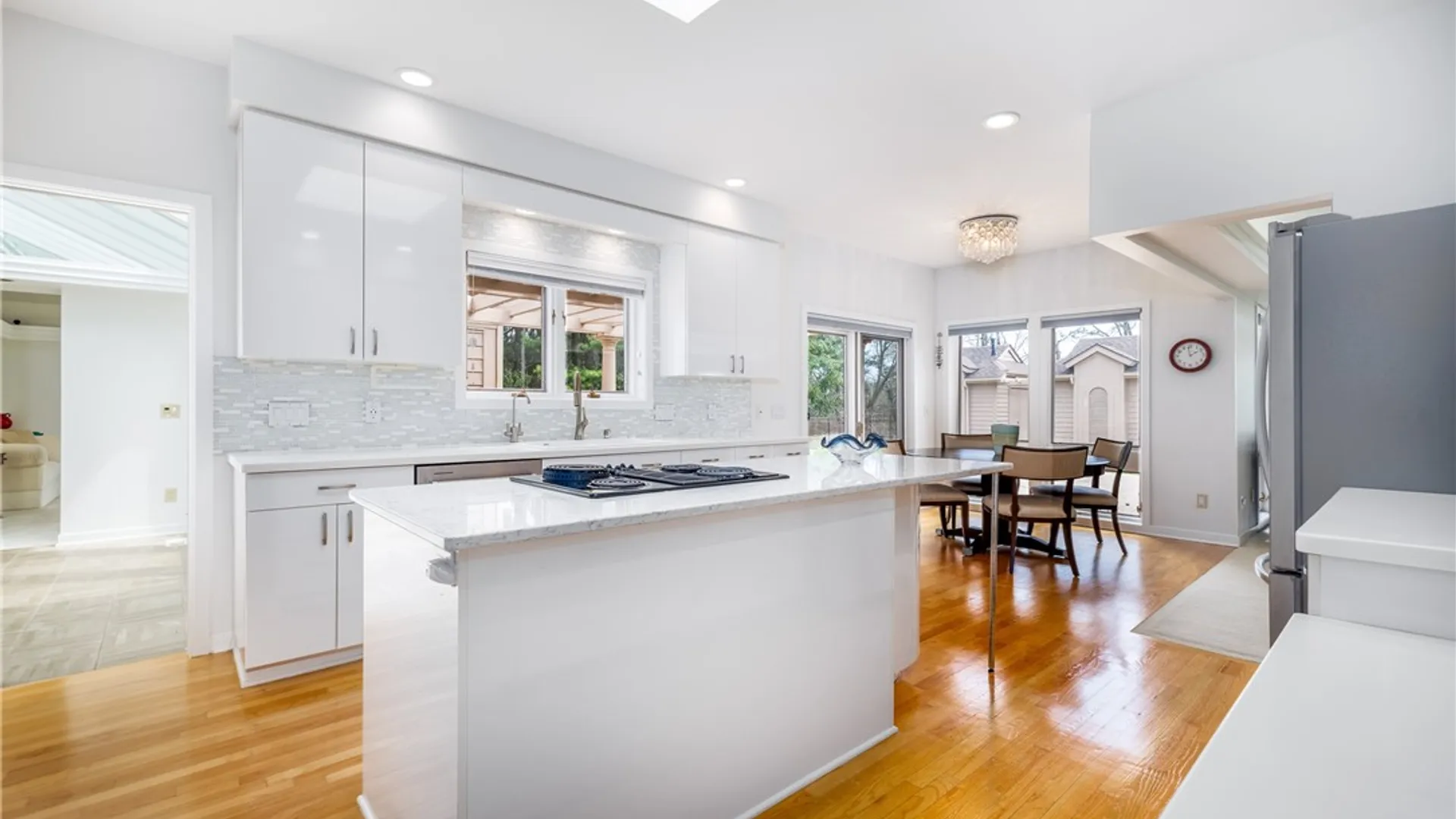 Property at 9 Abbey Woods, Pittsford, NY 14534 21