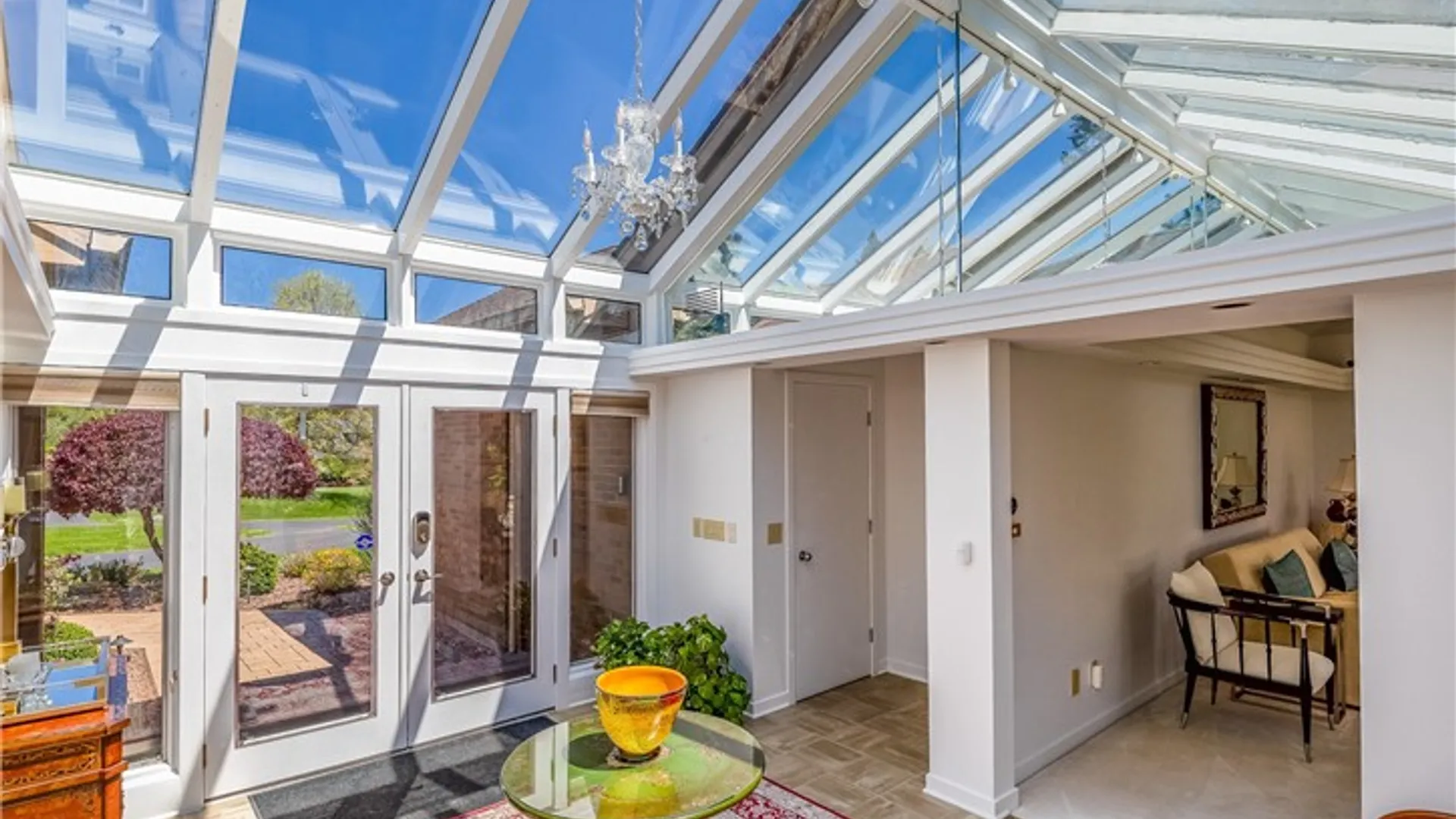 Property at 9 Abbey Woods, Pittsford, NY 14534 6