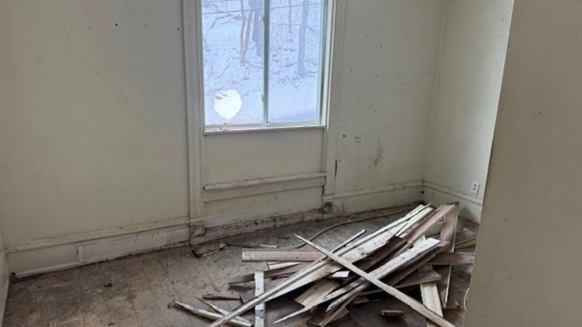 Property at 438 Winsor Street, Jamestown, NY 14701 9