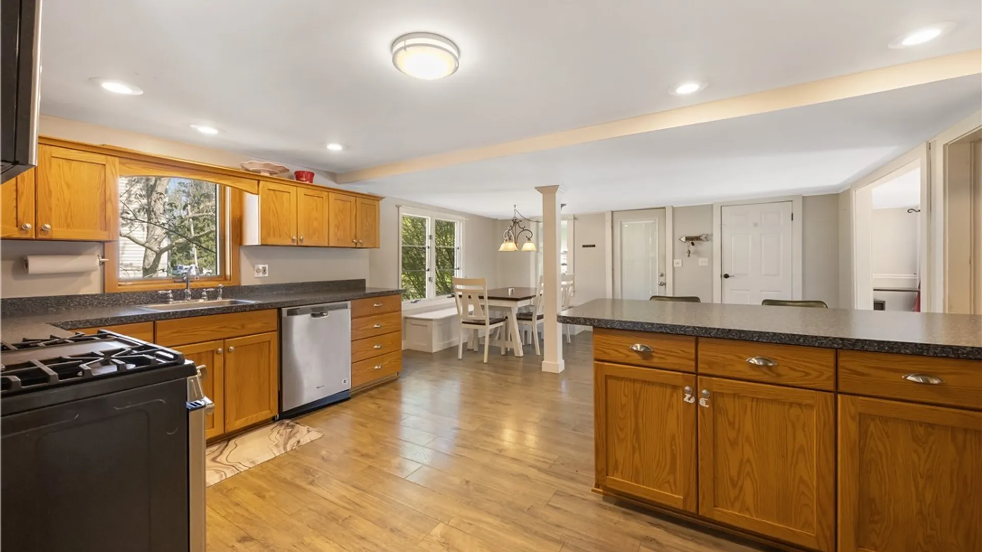 Property at 9296 Mallory Road, New Hartford, NY 13413 12