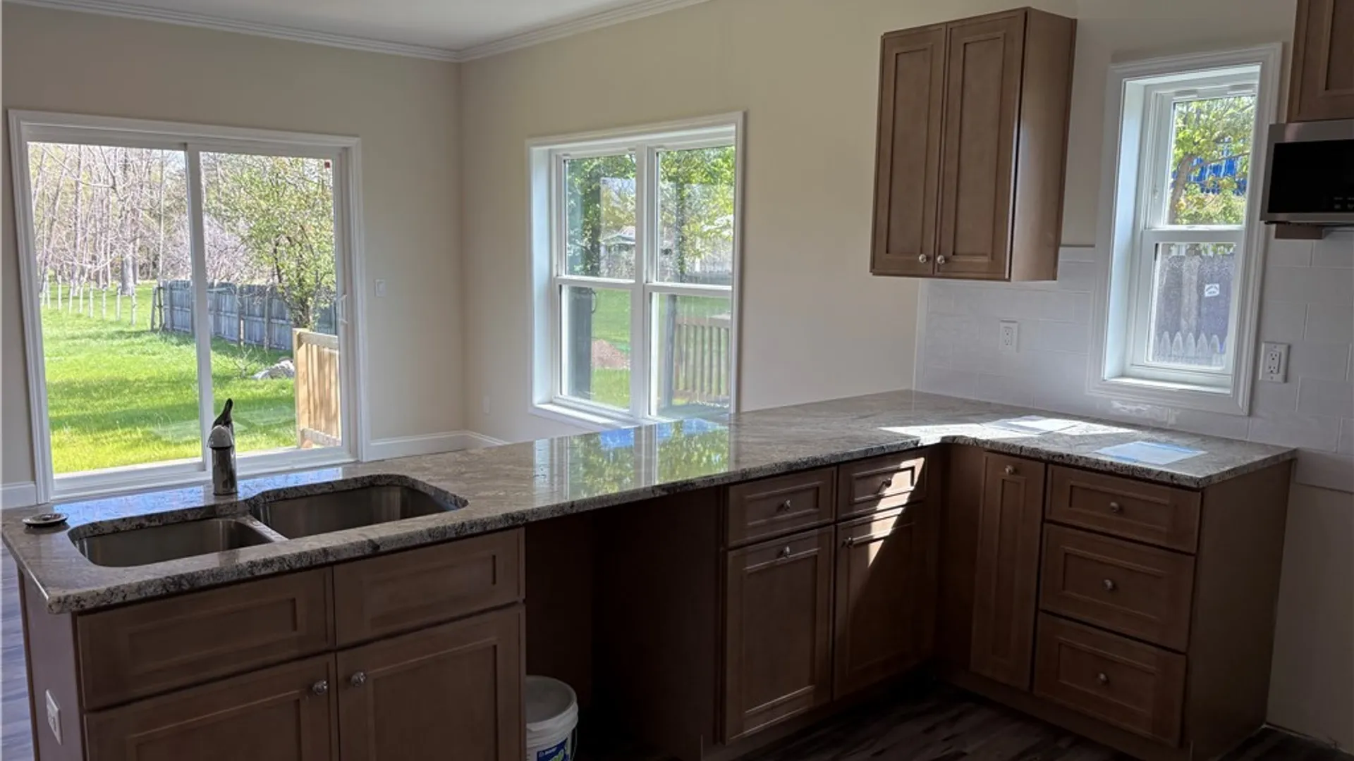 Property at 5200 Berg Road, West Seneca, NY 14218 10
