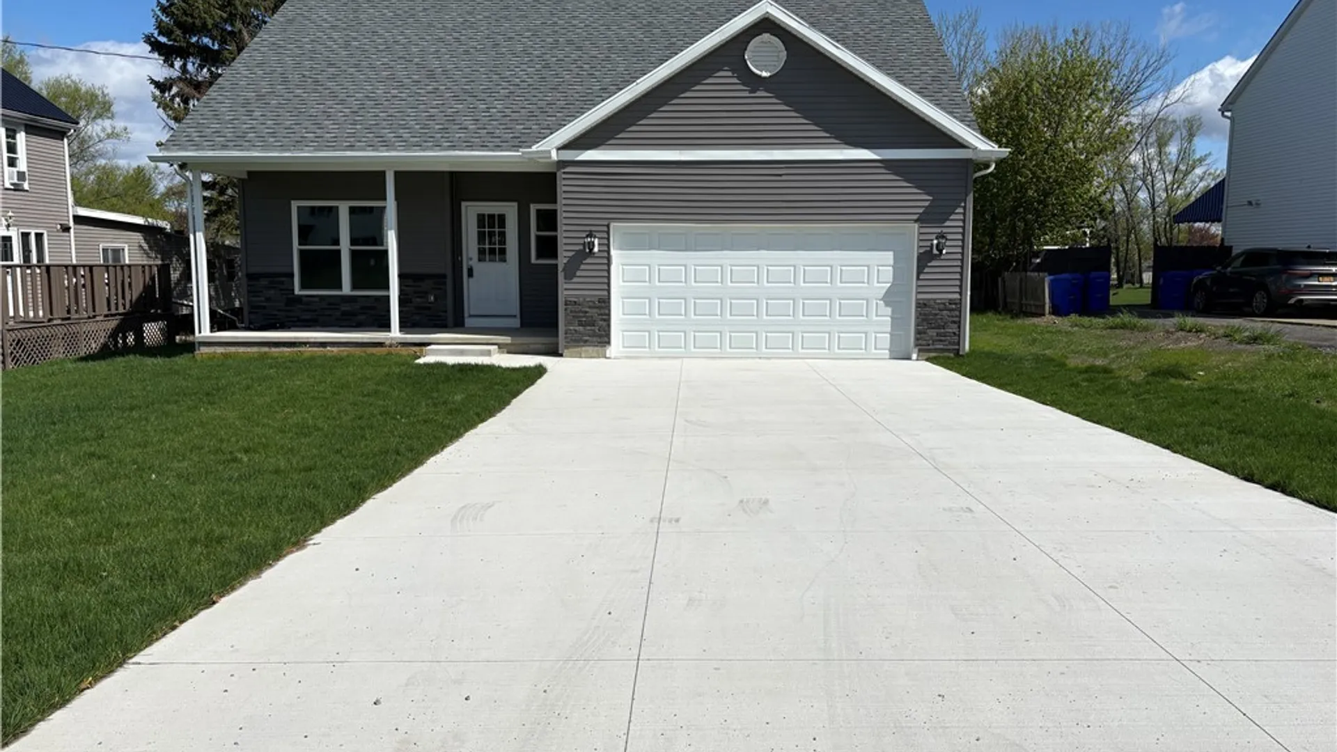 Property at 5200 Berg Road, West Seneca, NY 14218 2