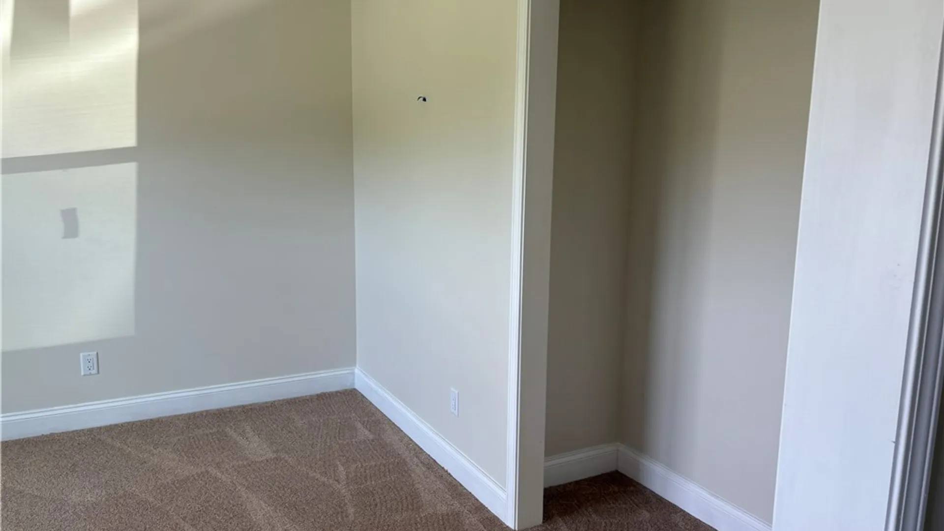 Property at 5200 Berg Road, West Seneca, NY 14218 29