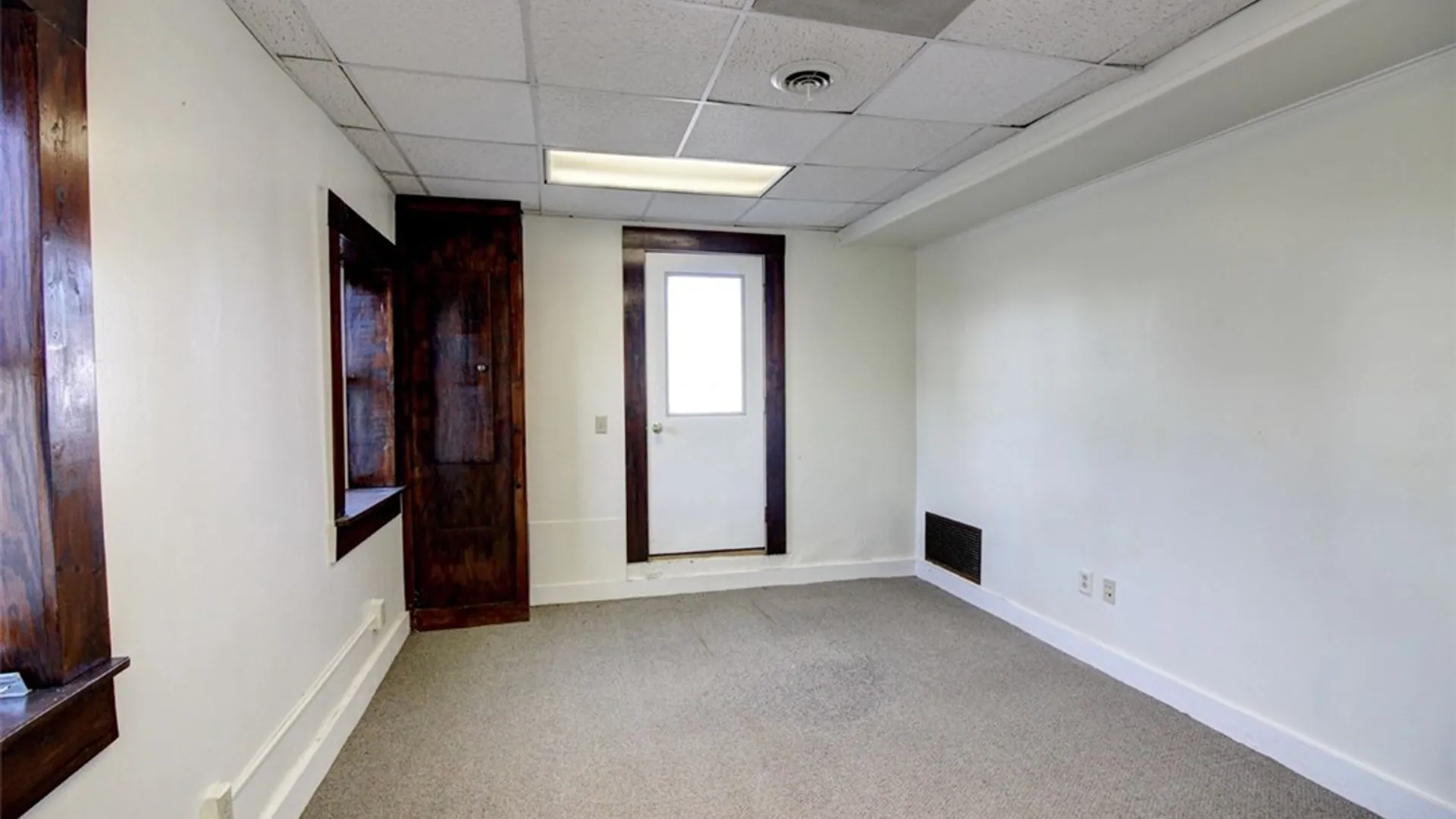 Property at 142 Middle Street, Geneva City, NY 14456 14