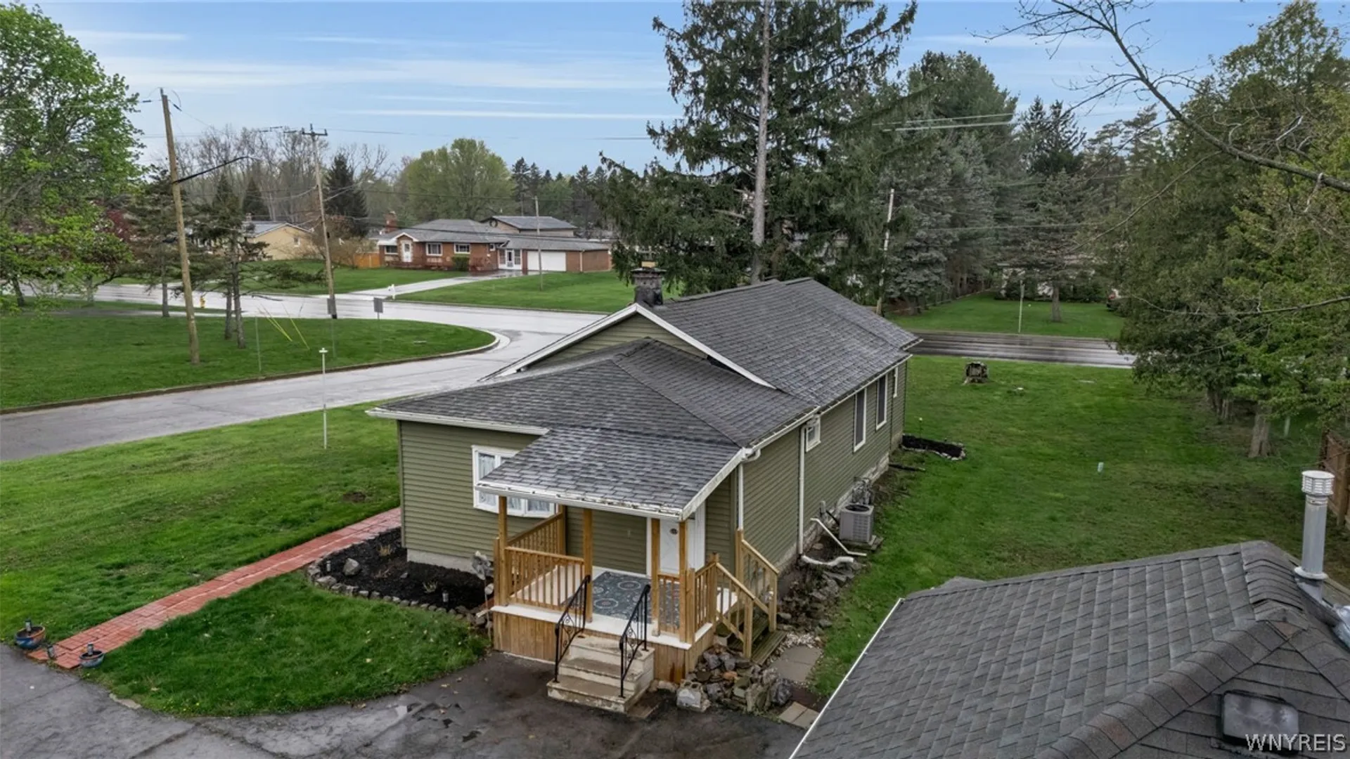 Property at 141 Borden Road, Cheektowaga, NY 14043 47