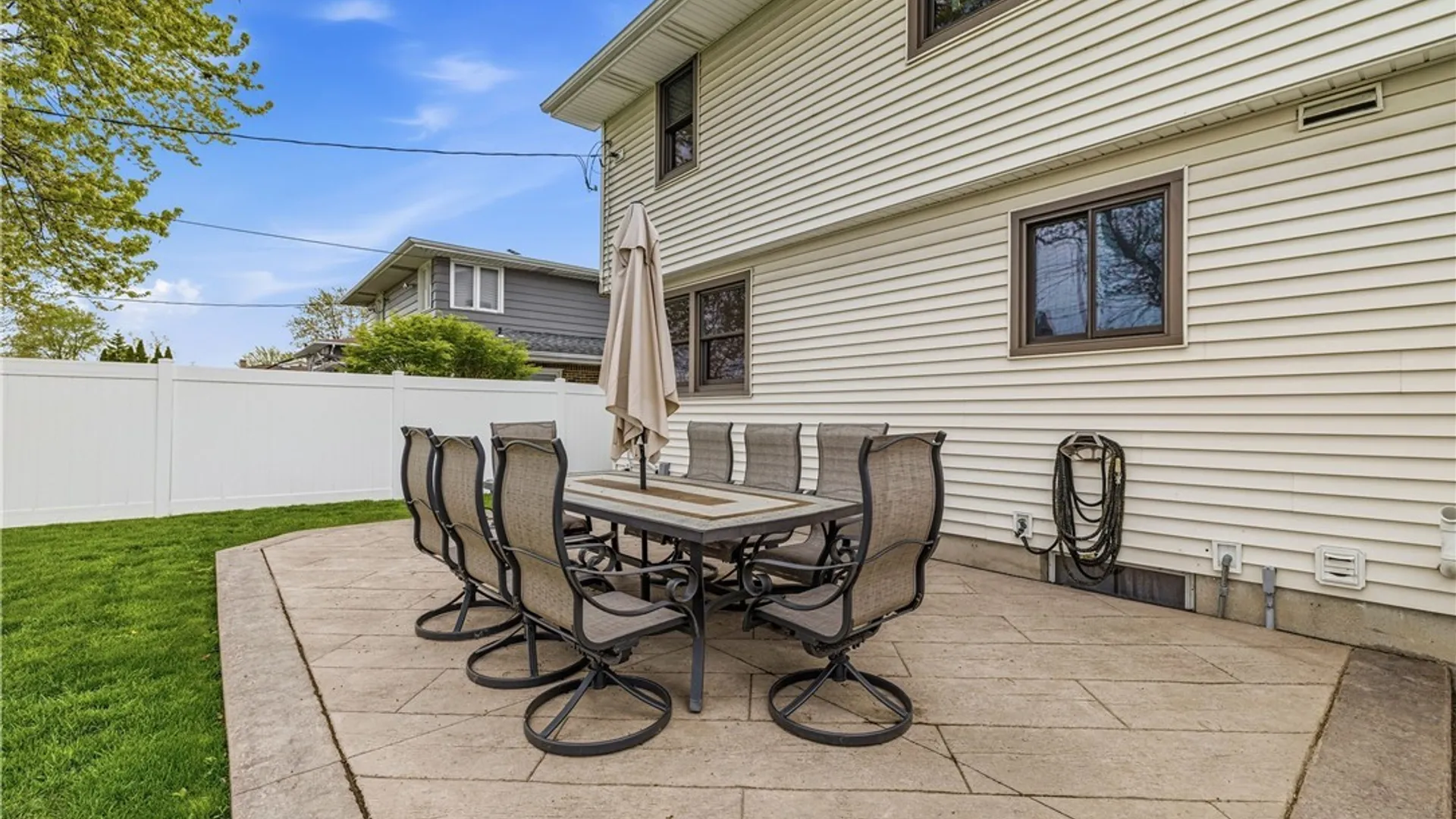 Property at 74 Impala Parkway, Lancaster, NY 14086 25