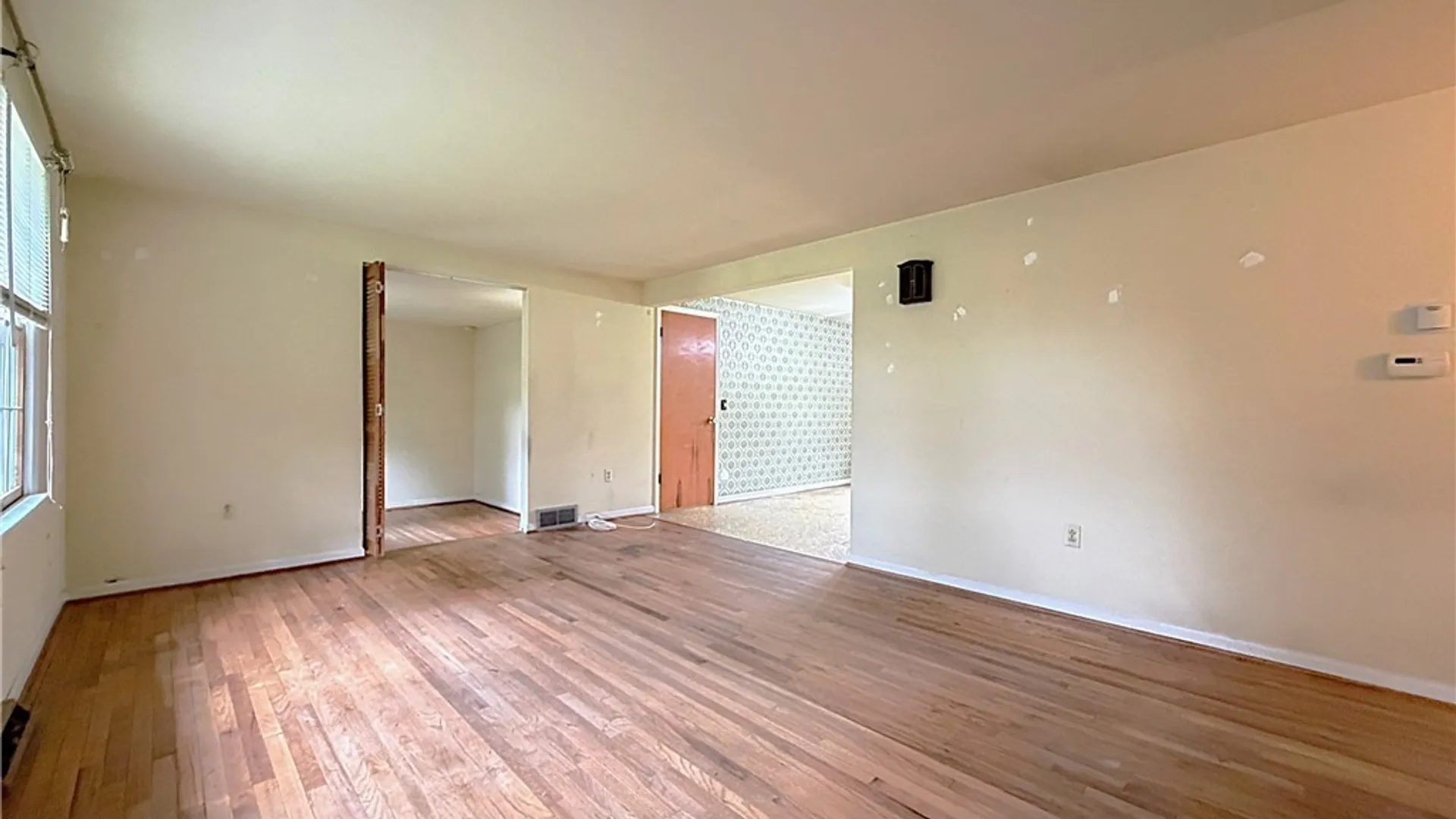 Property at 5850 Seufert Road, Orchard Park, NY 14127 6