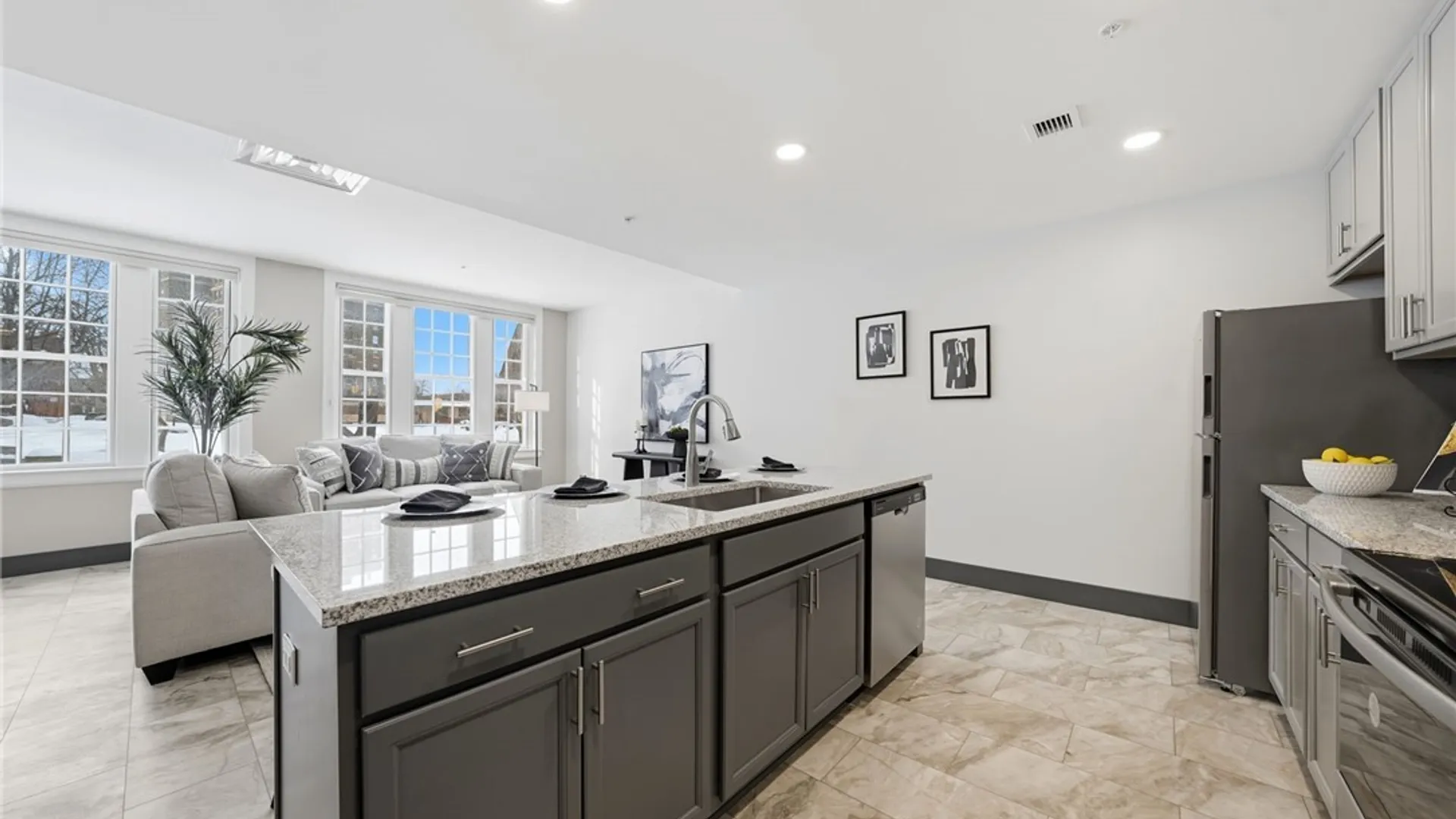 Property at 40 North Street, Buffalo, NY 14202 33