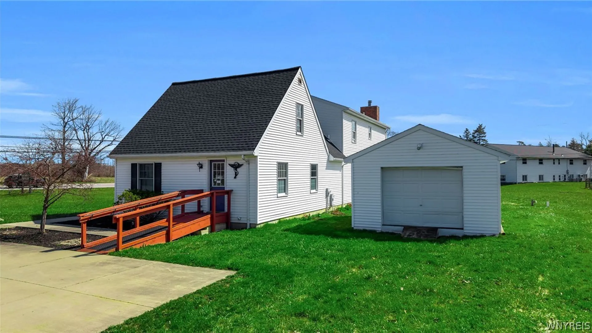 Property at 11881 Broadway Street, Alden, NY 14004 4