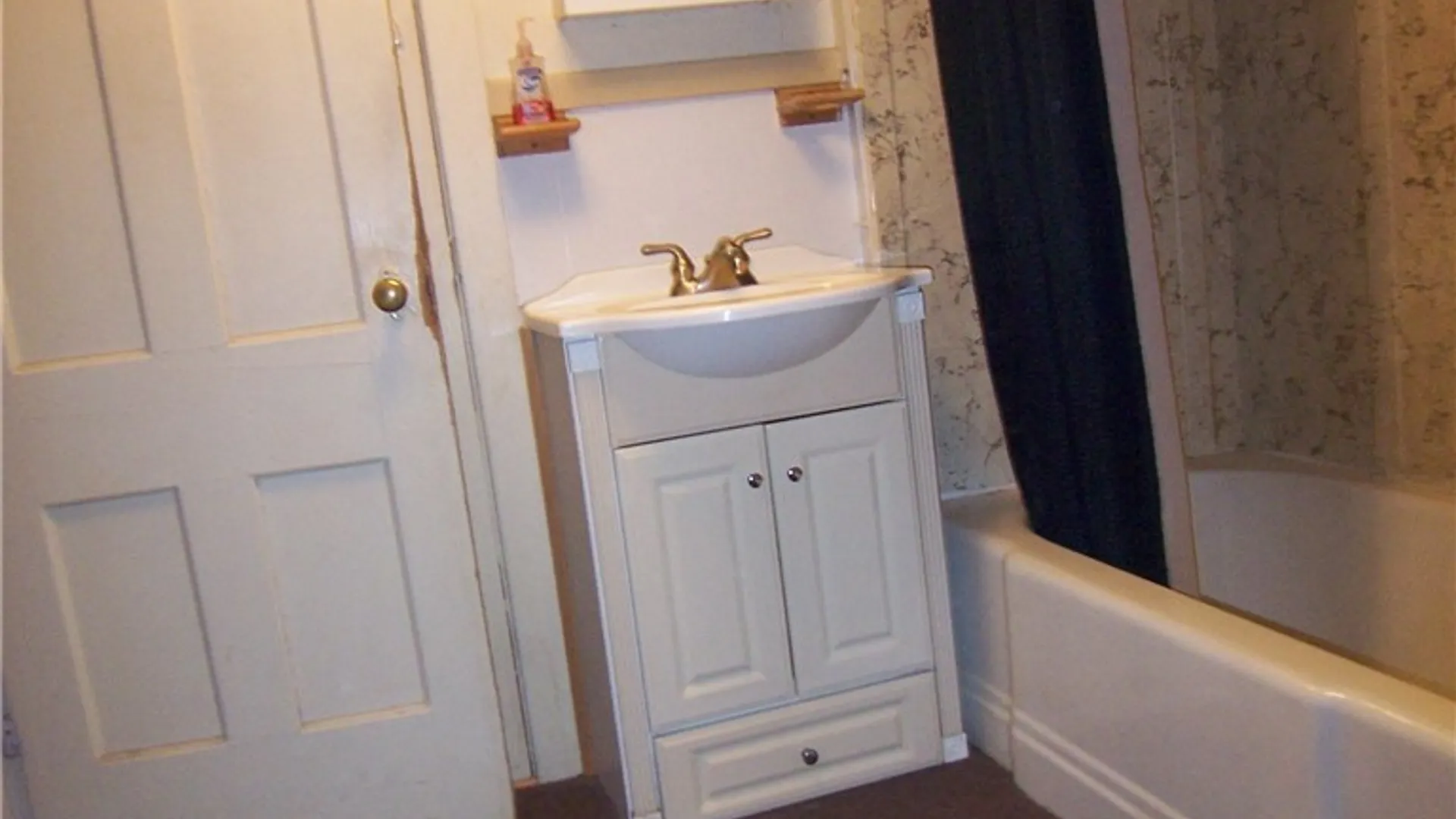 Property at 19 Buell Street, Batavia City, NY 14020 44
