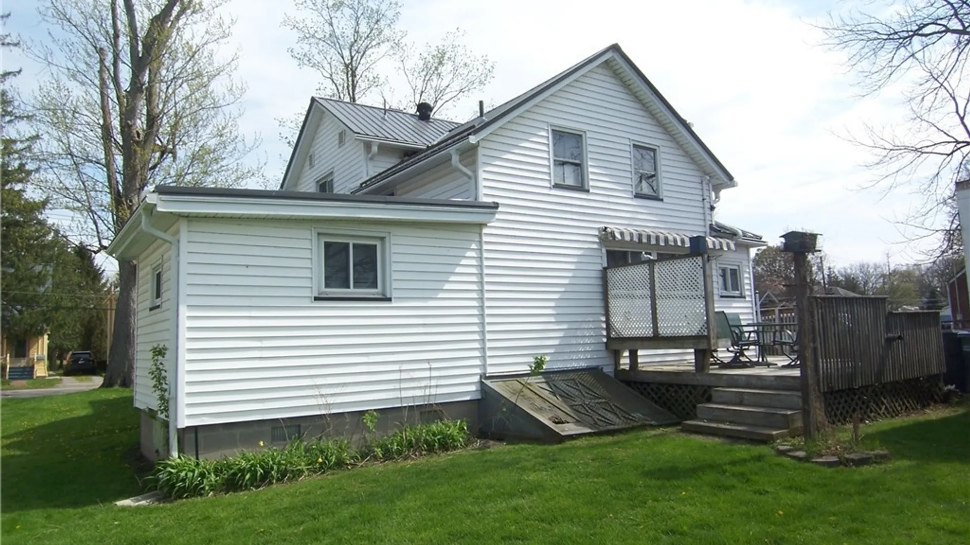Property at 19 Buell Street, Batavia City, NY 14020 6