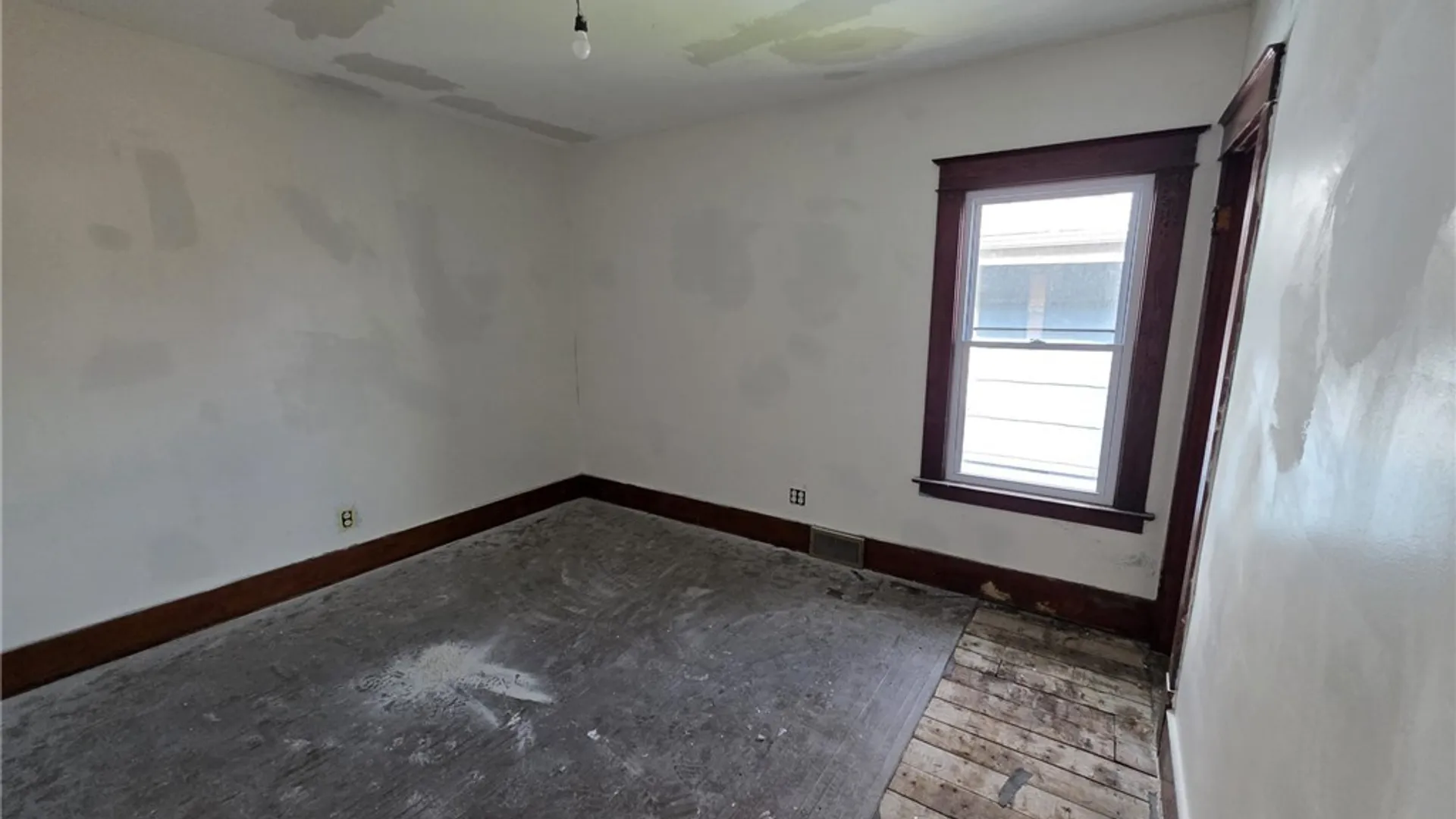 Property at 543 25th Street, Niagara Falls, NY 14301 10