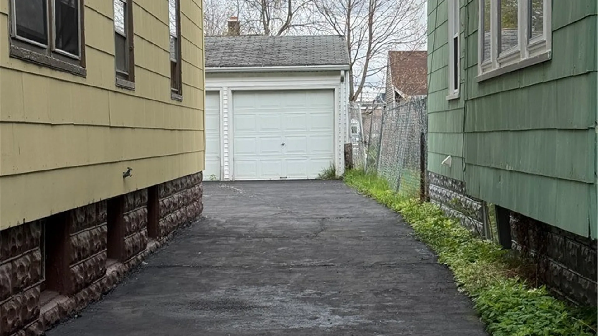 Property at 181 Wyoming Avenue, Buffalo, NY 14215 15