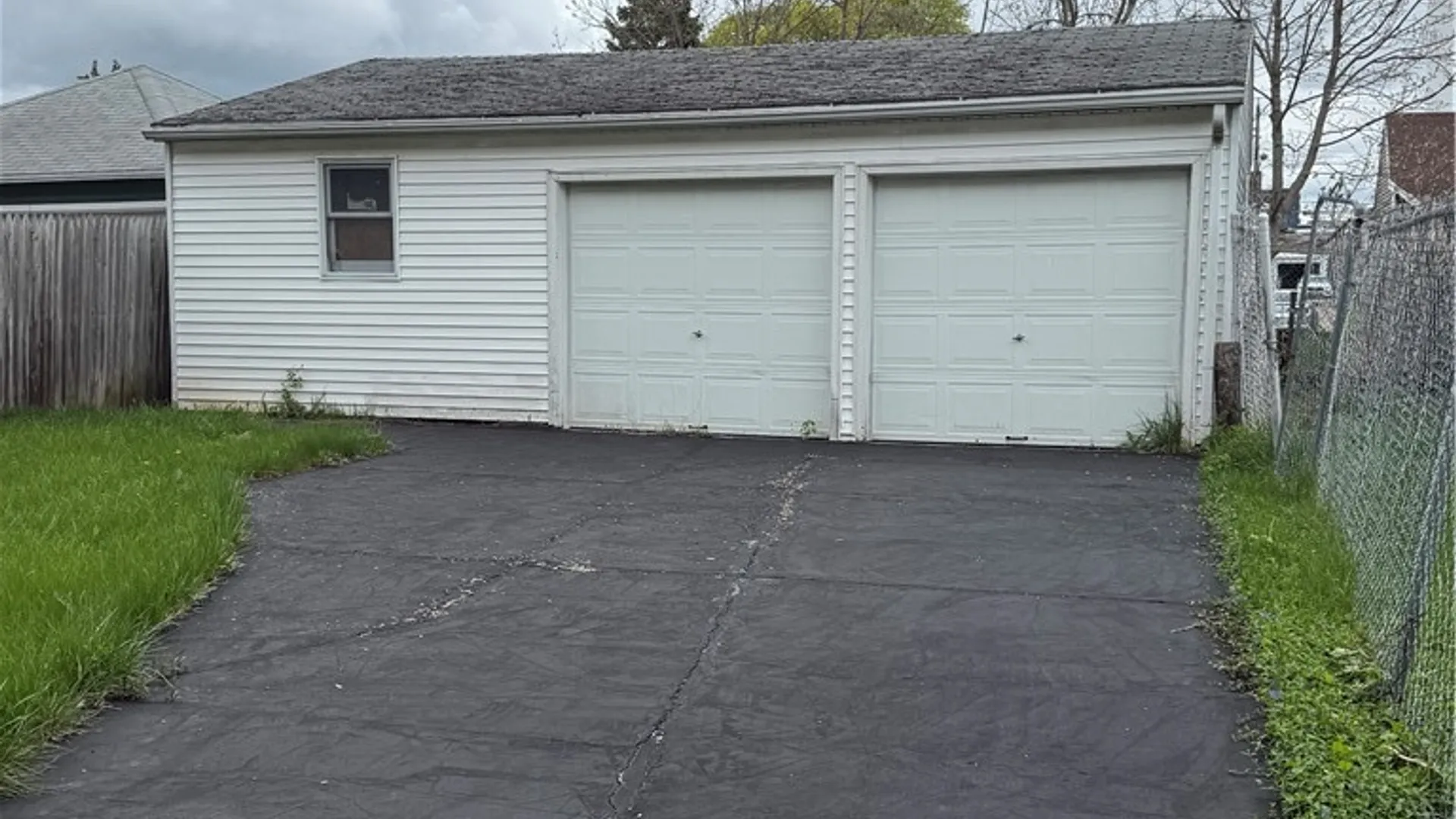 Property at 181 Wyoming Avenue, Buffalo, NY 14215 17